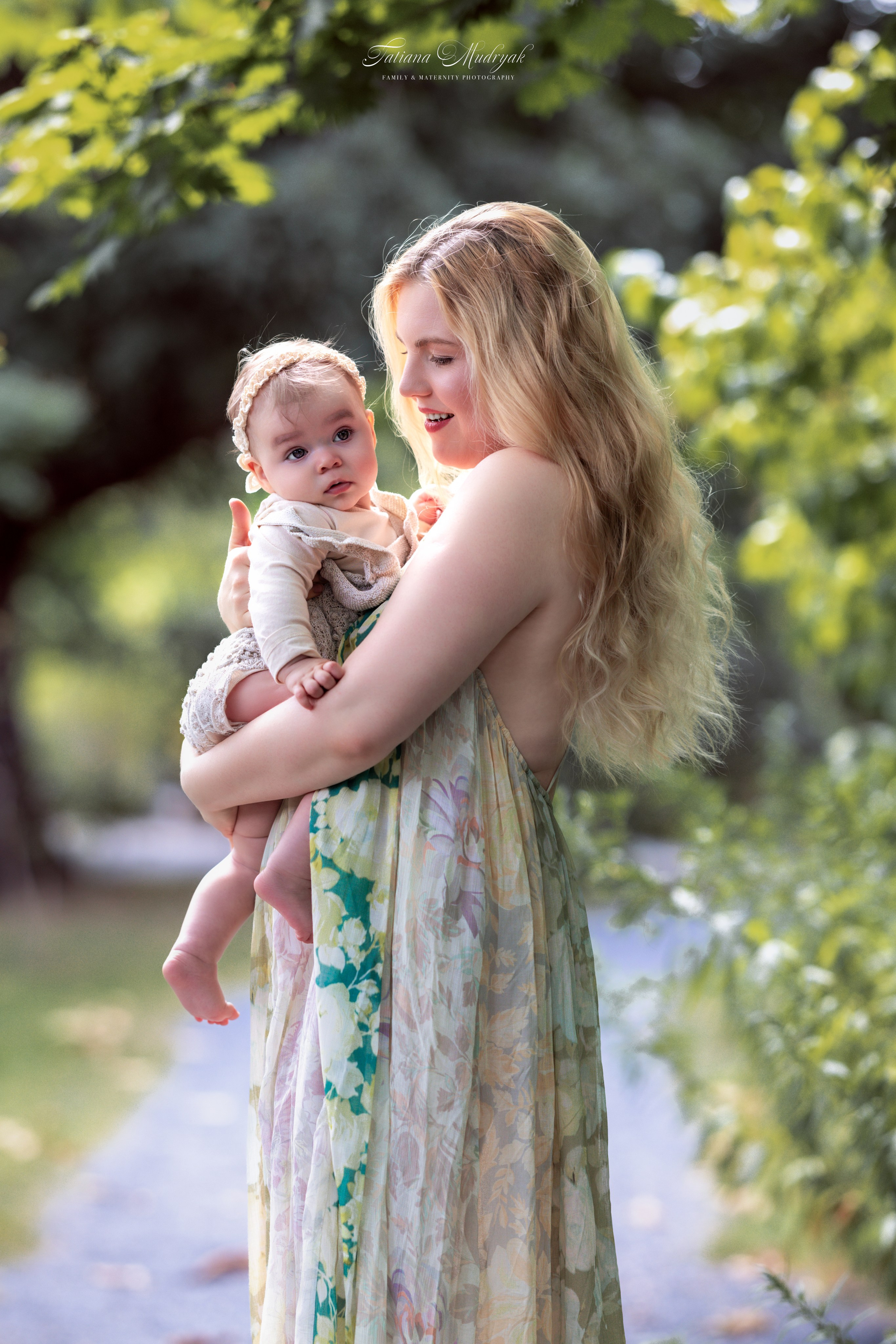 Natural Newborn Photography. Family & Maternity Photographer in Dresden Tatiana Mudryak