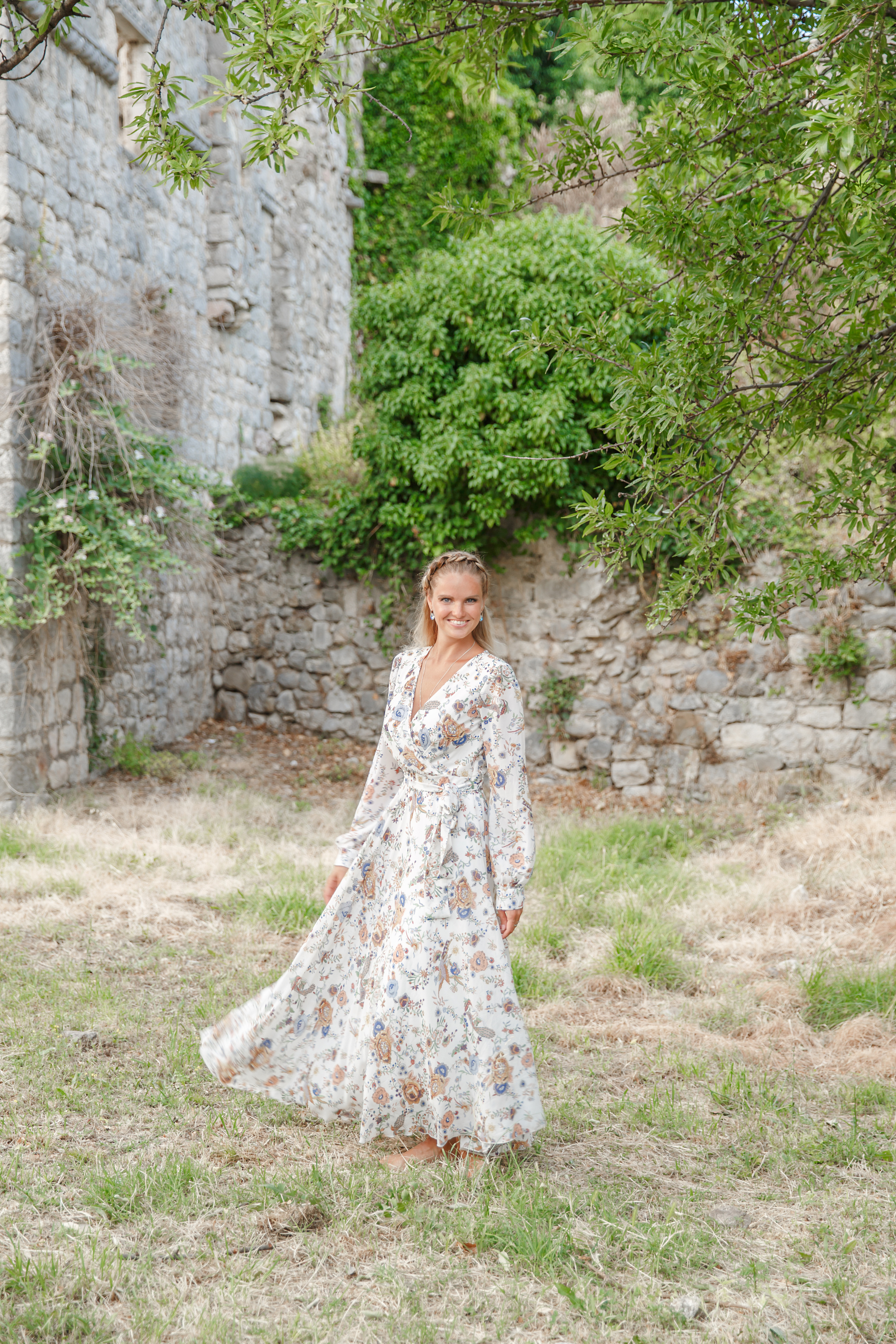 Семейная фотосессия в Черногории в старом городе Будвы