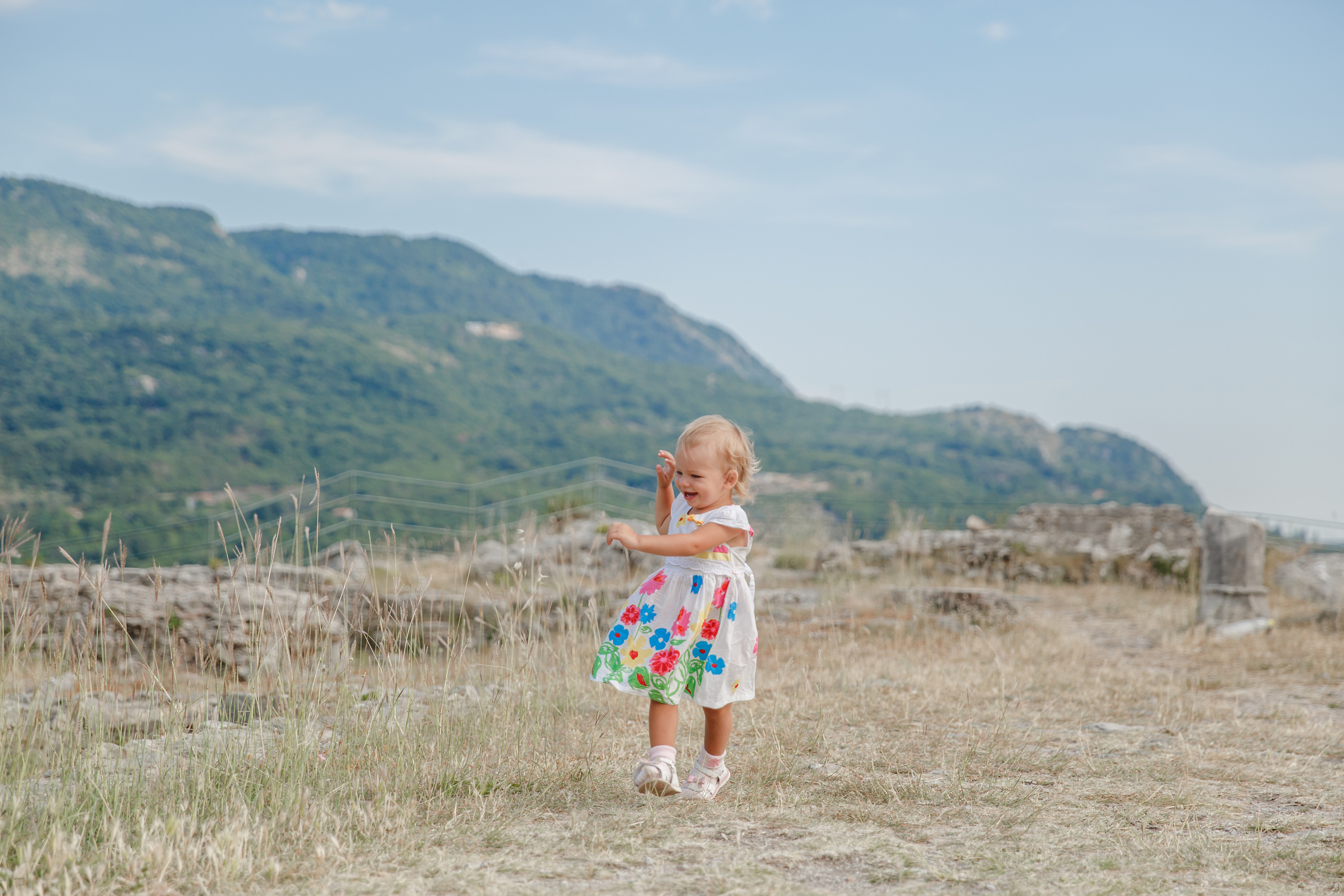 Семейная фотосессия в Черногории в старом городе Будвы