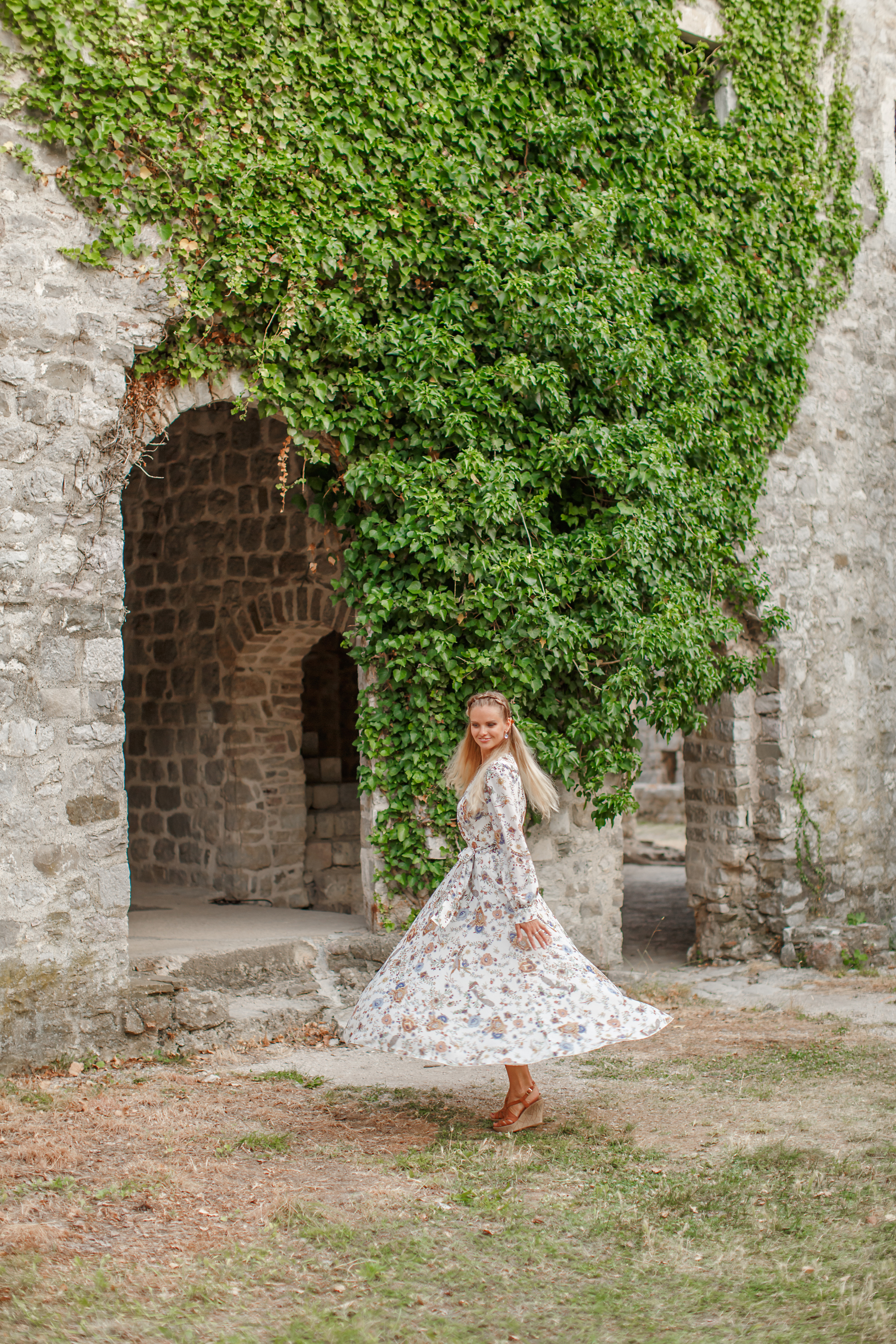 Семейная фотосессия в Черногории в старом городе Будвы