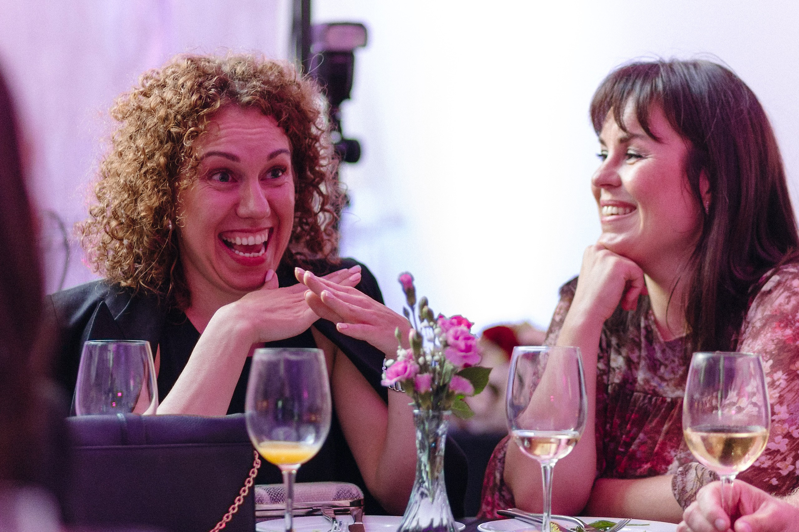 Юбилей свадьбы — 10 лет вместе, Porsche, страсть и стильная фотосессия в Риге. Евгений Тимофеев | Свадебный и контент-фотограф и видеограф в Риге