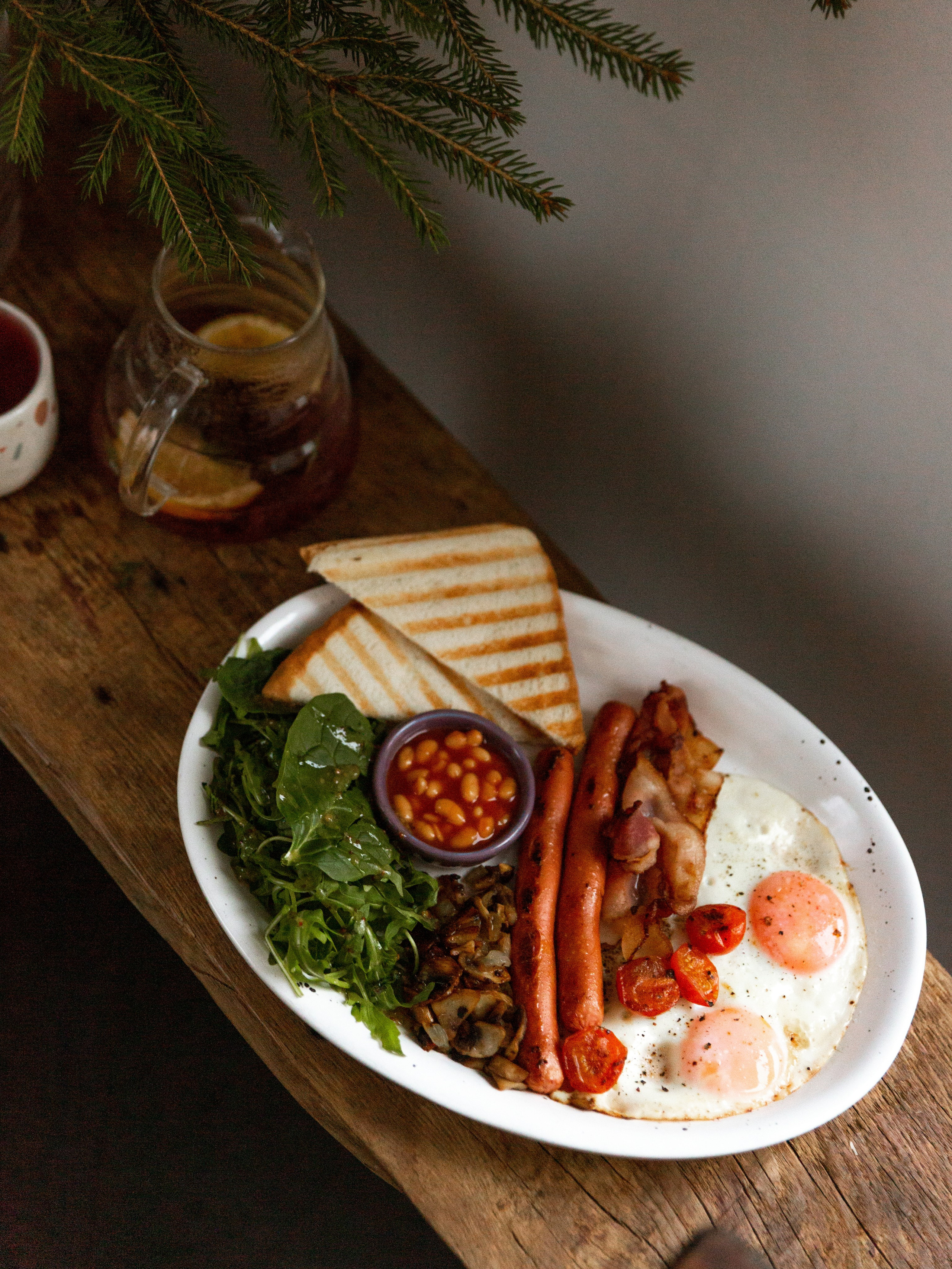 Kootyata coffee shop. Christmas menu. Photographer Vladmir Gladkov