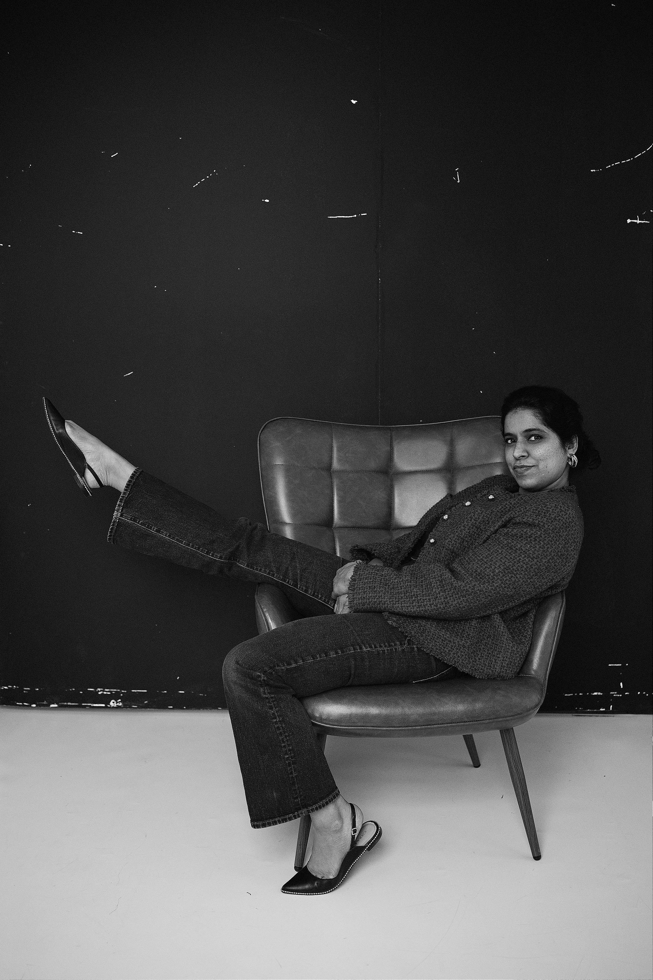 S. Rawnoir- Portrait photography by Daria Paliy.Timeless black&white portraits of women in NYC area