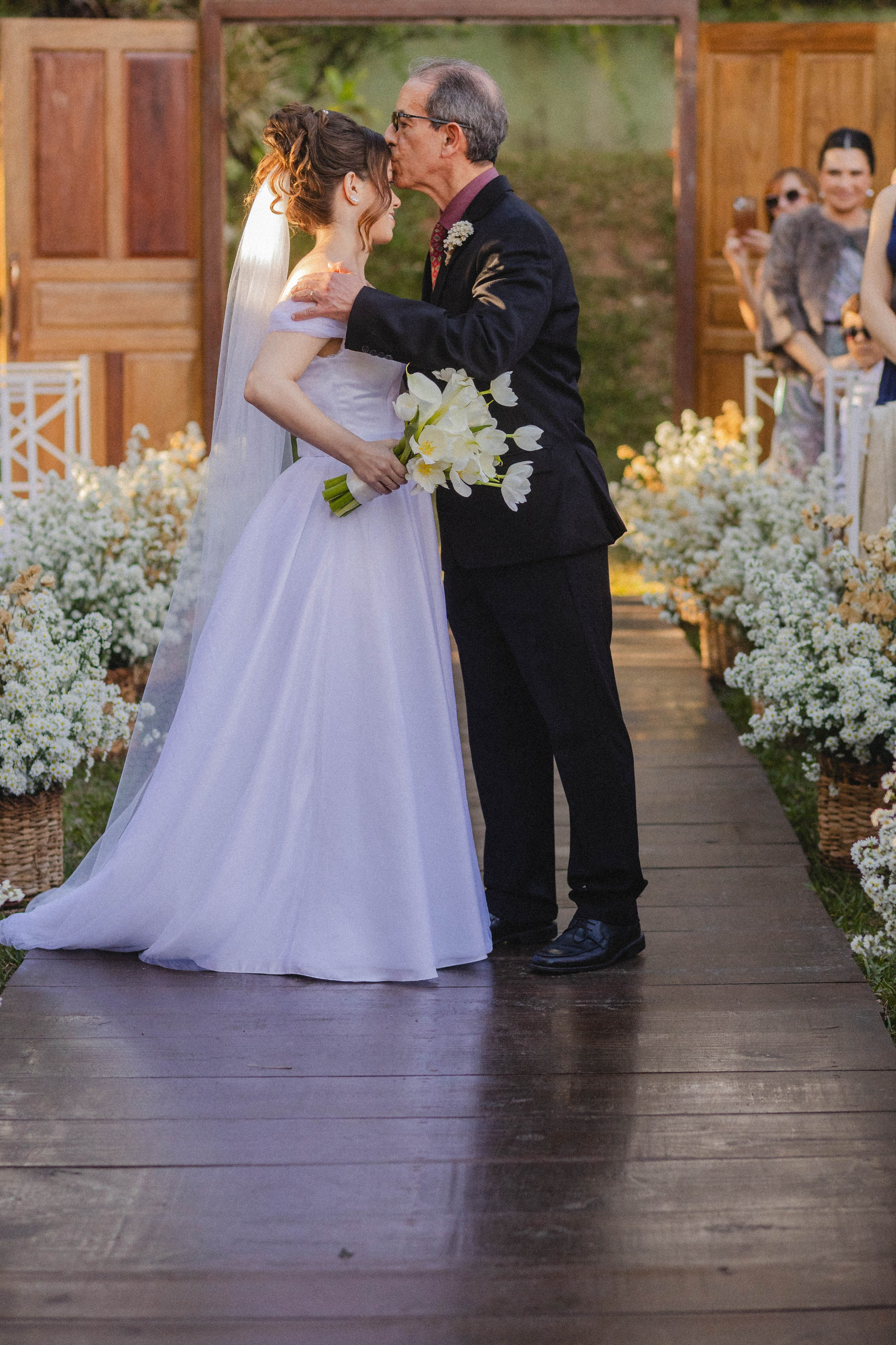C & H — Leve, calmo e romântico. Fotografia de casamento em Belo Horizonte
