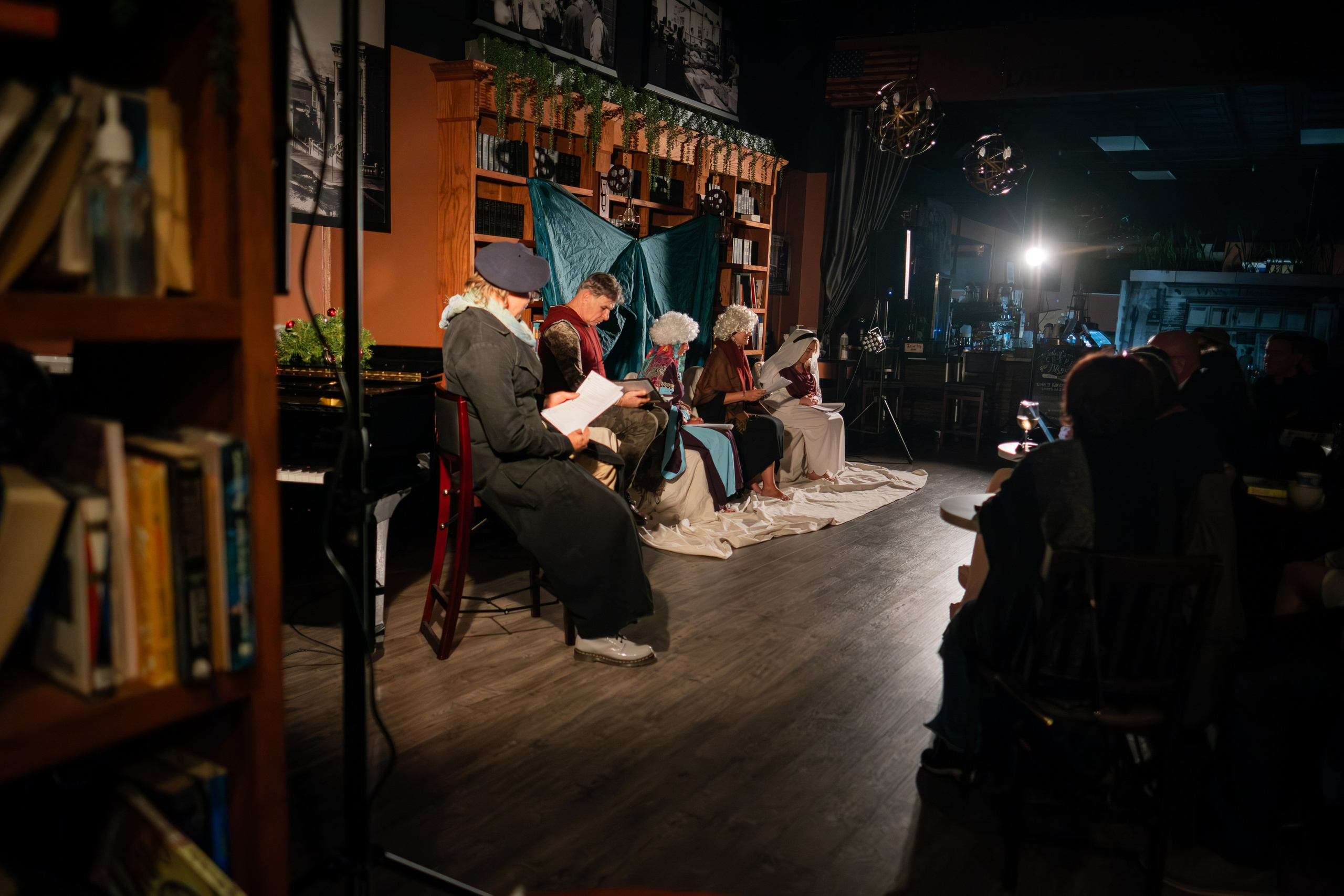 РОЖДЕСТВО / ЖЕНЯ БЕРКОВИЧ. Reportage concert portrait photography in the San Francisco Bay Area