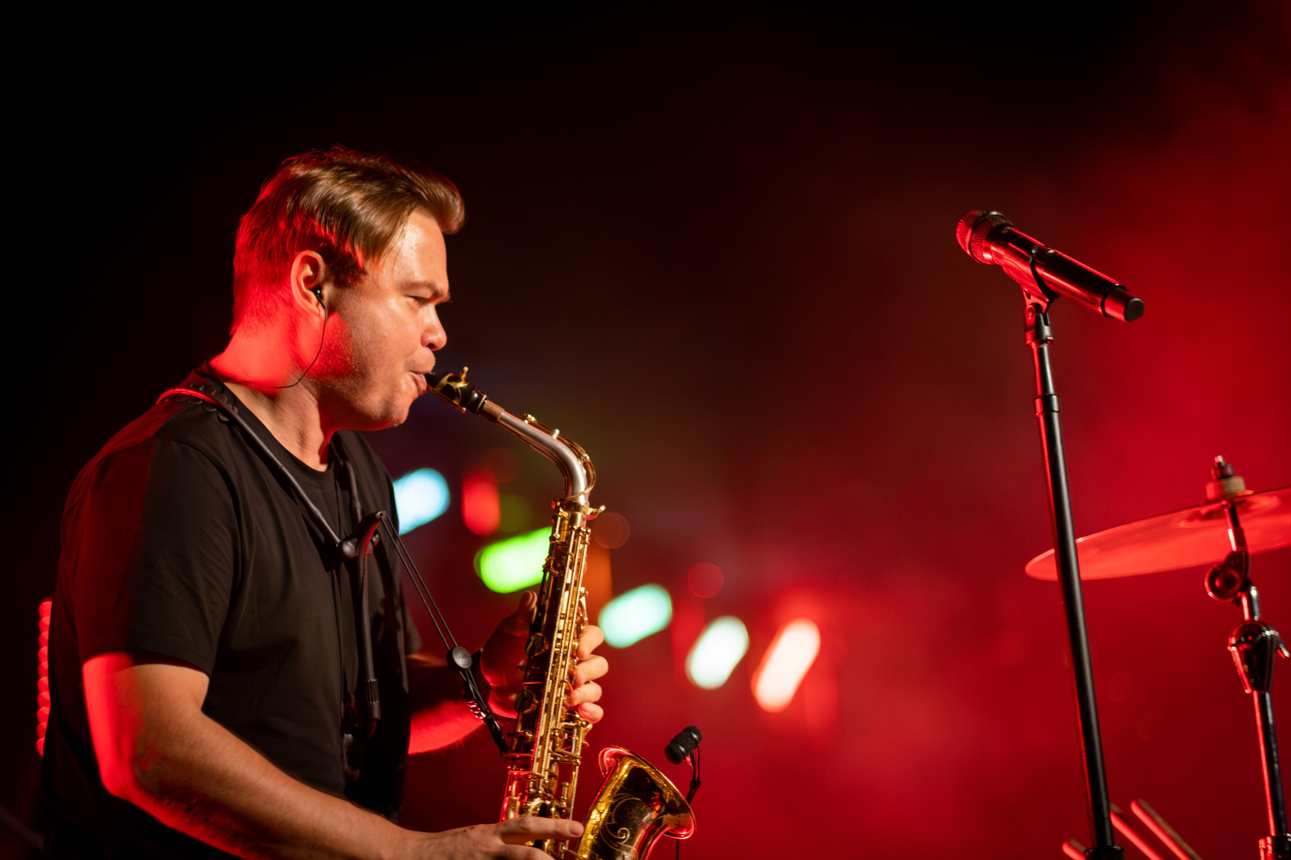 ARTEM PIVOVAROV / 2023. Reportage concert portrait photography in the San Francisco Bay Area