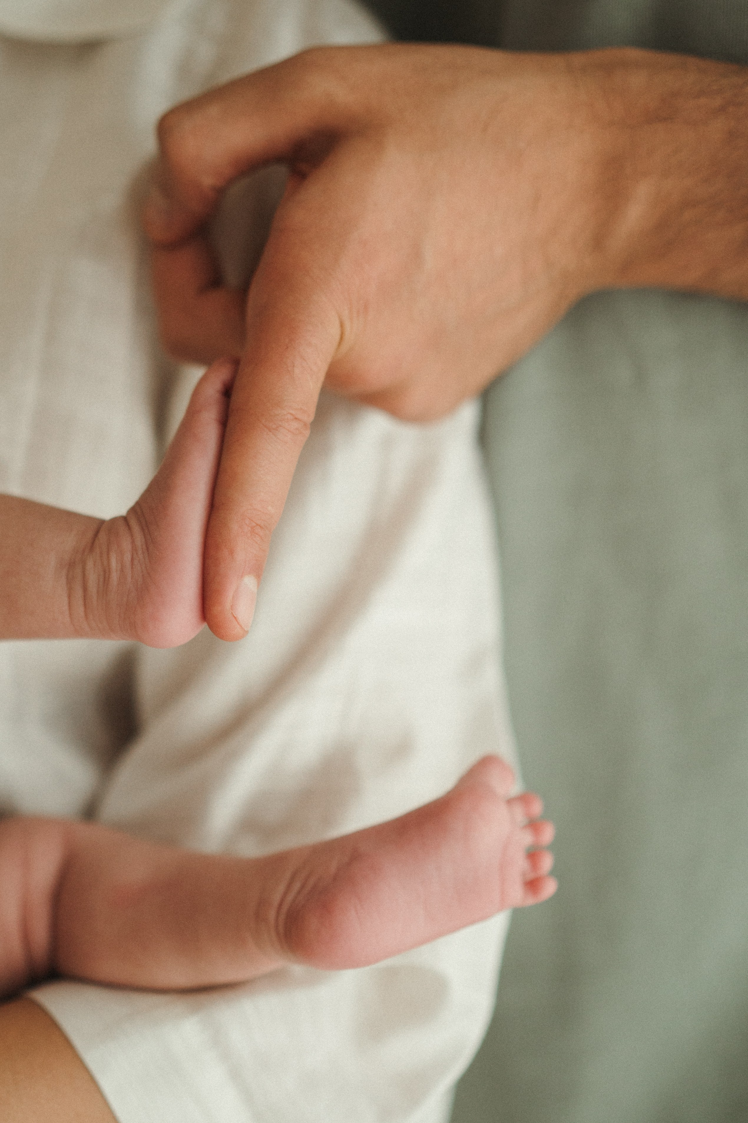 Welcome to the world Selma. Family photographer in Saudi Arabia