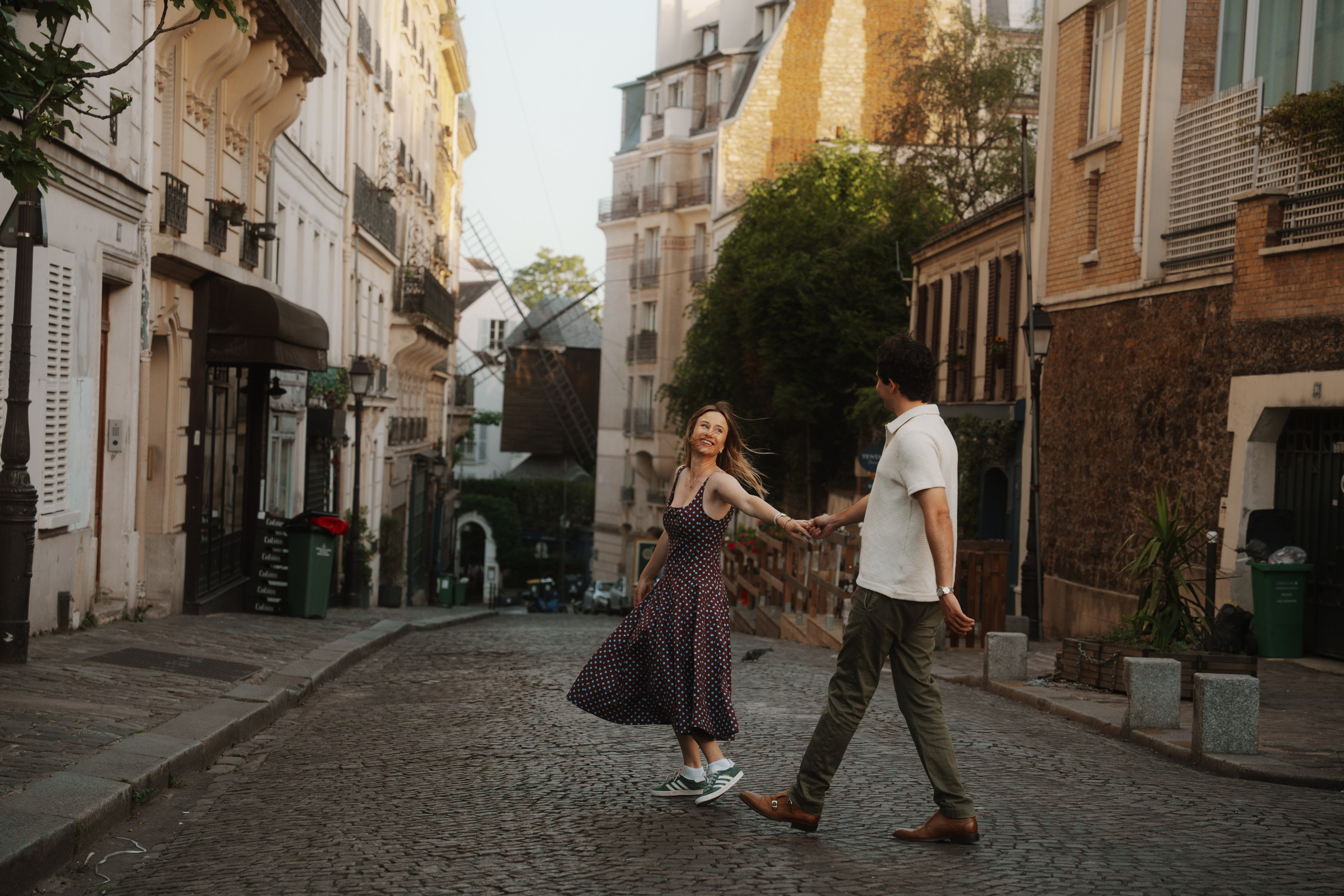 Julian & Sarah in Montmartre