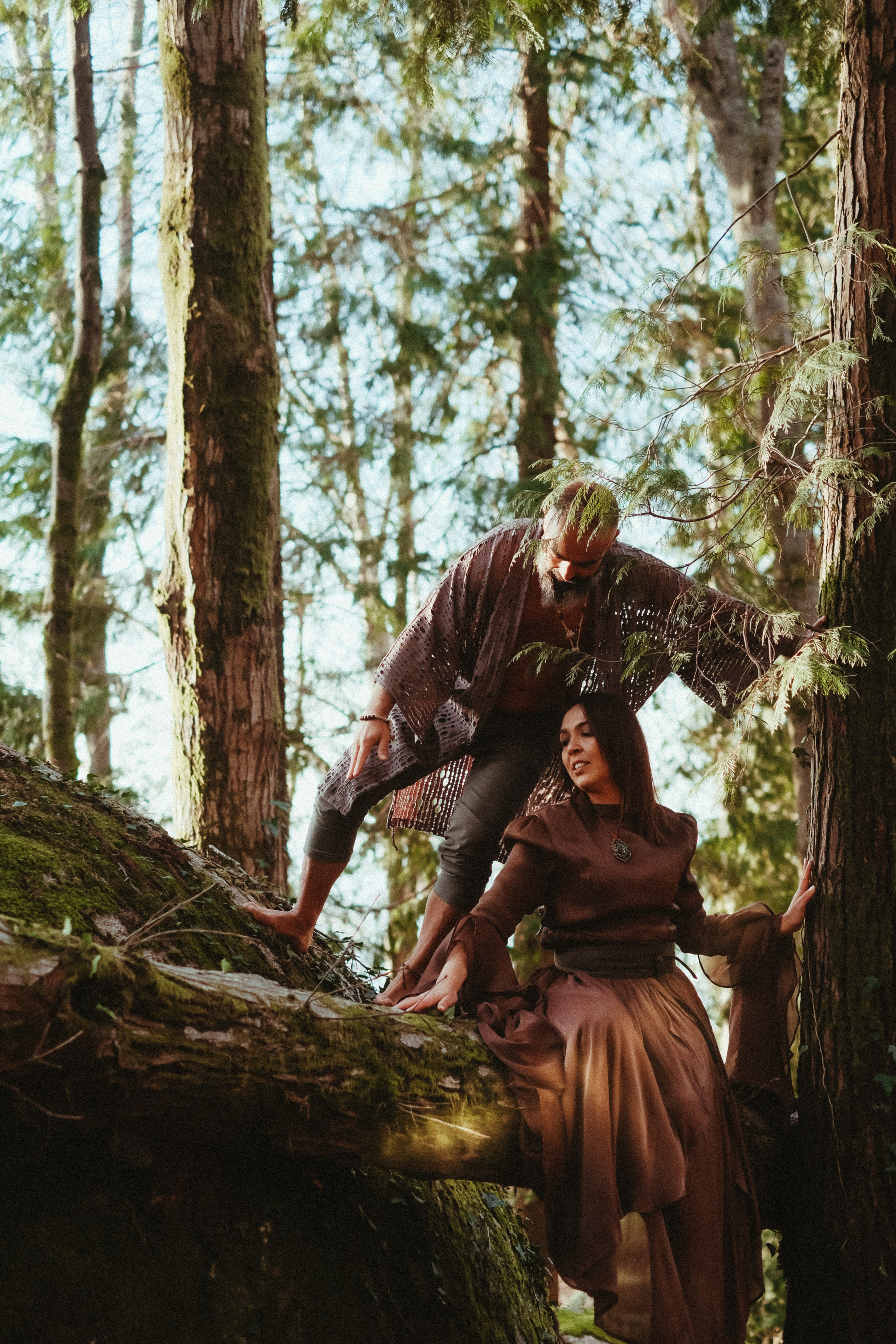 Free spirited pre wedding photography in Portuguese woodland