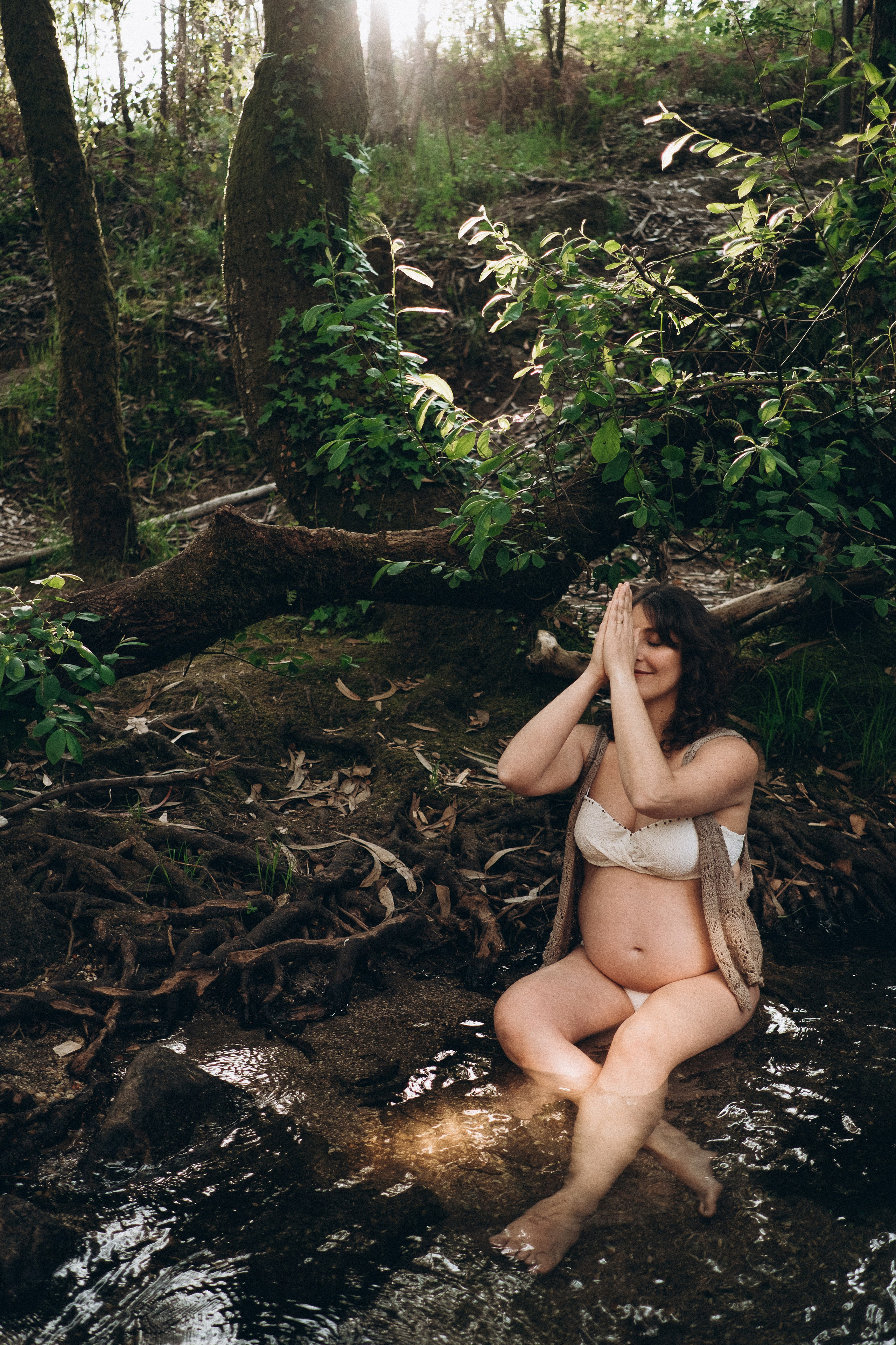 Maternity Photoshoot in Portugal — Artistic Pregnancy Session