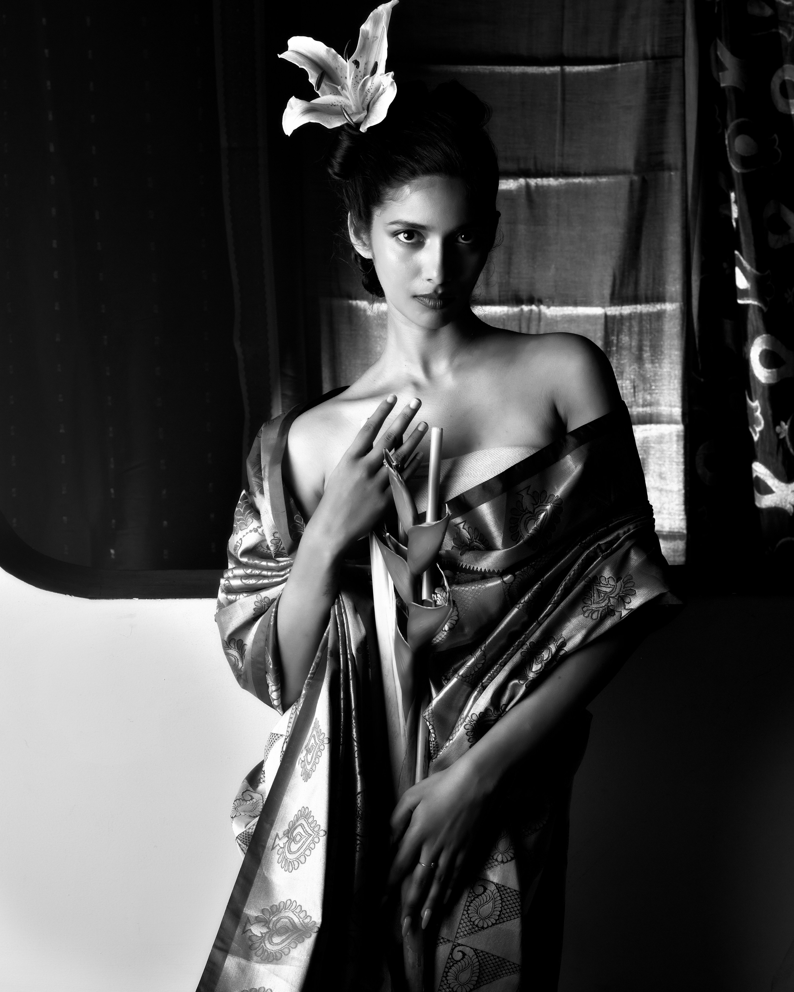 Black and White Saree Portrait in Chennai