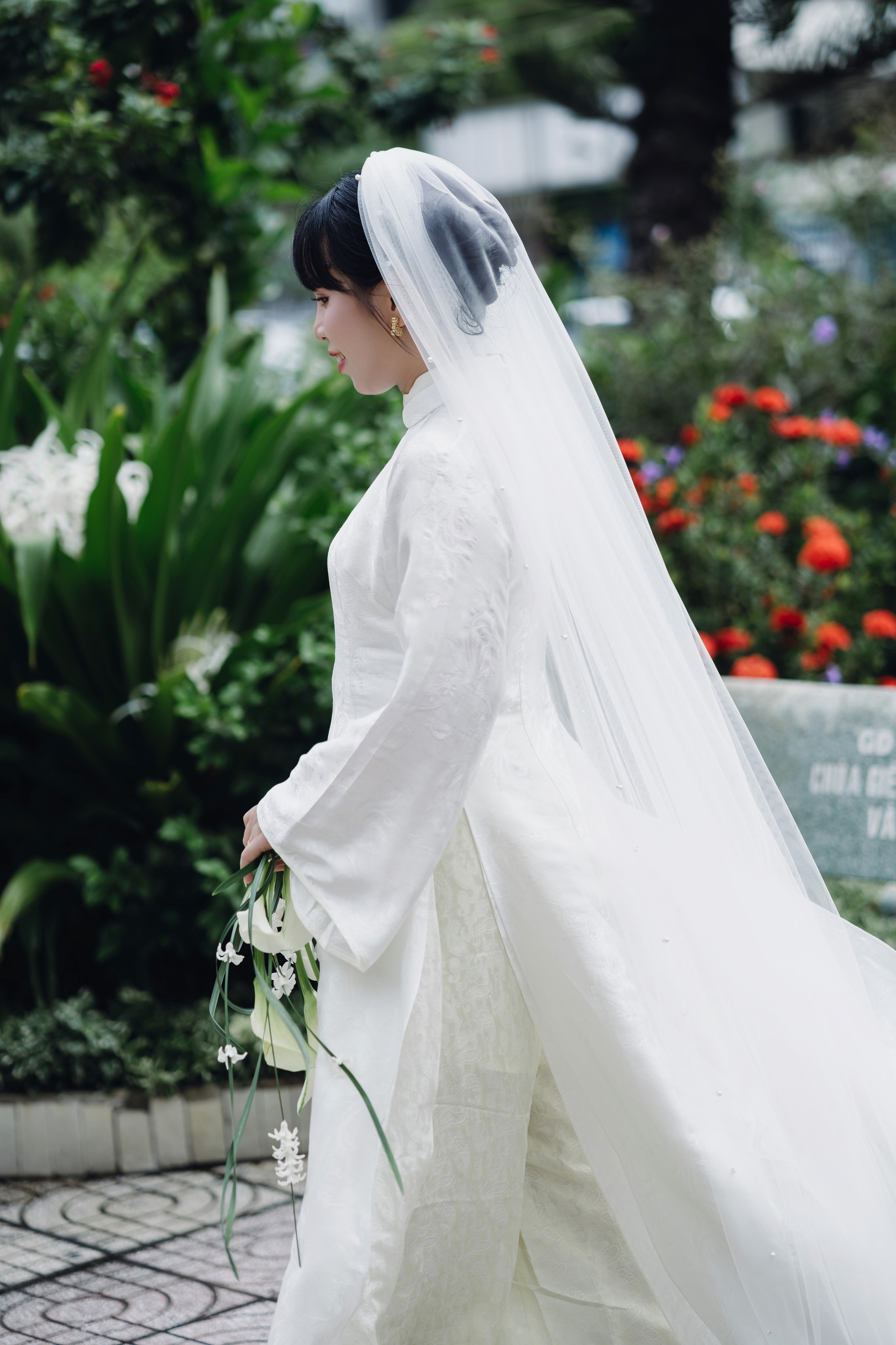 Khoa + Vi | Photojournalism. BenColor Studio