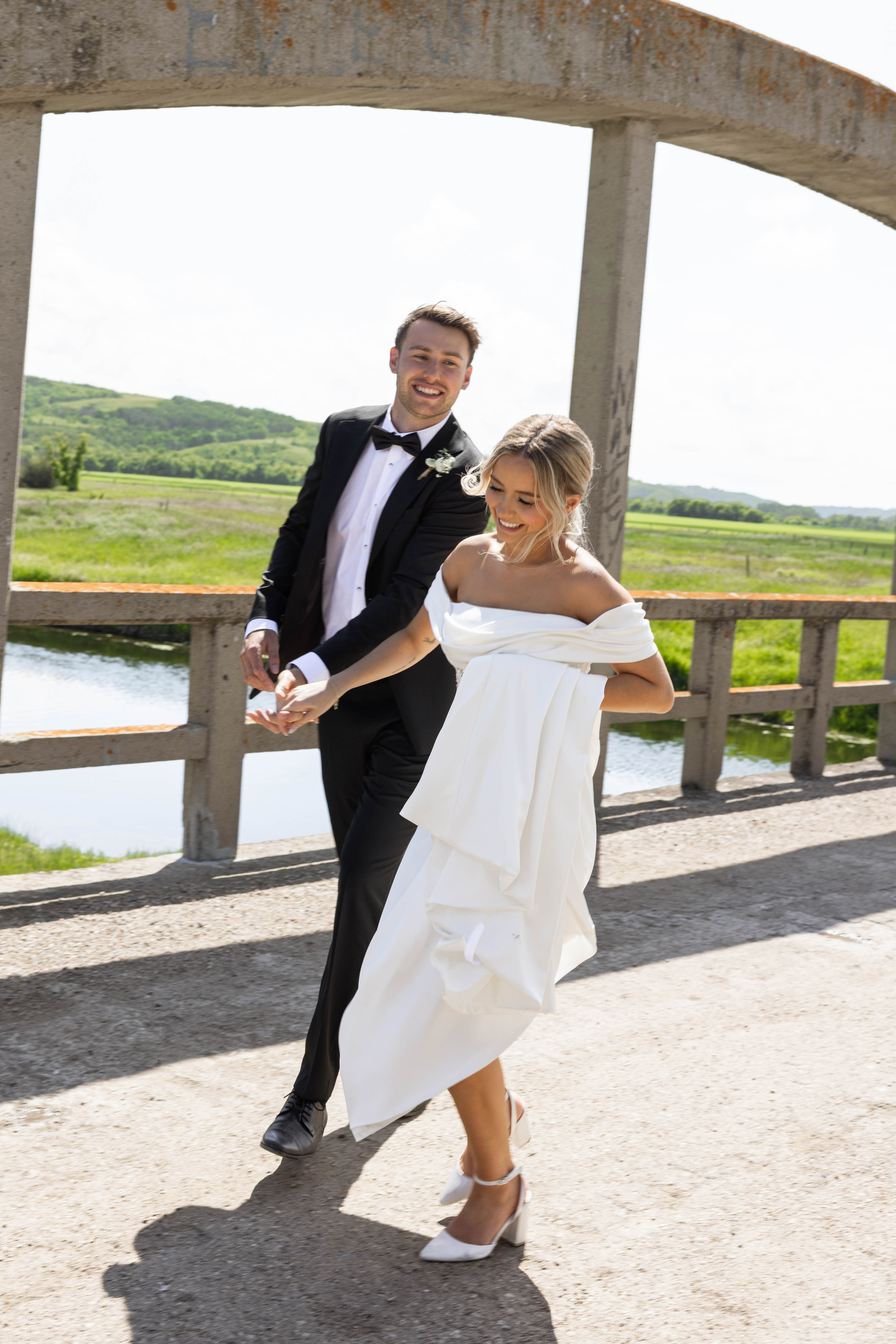 Beautiful Lakeside Wedding Photography. Wedding photography and videography in Regina, Saskatchewan