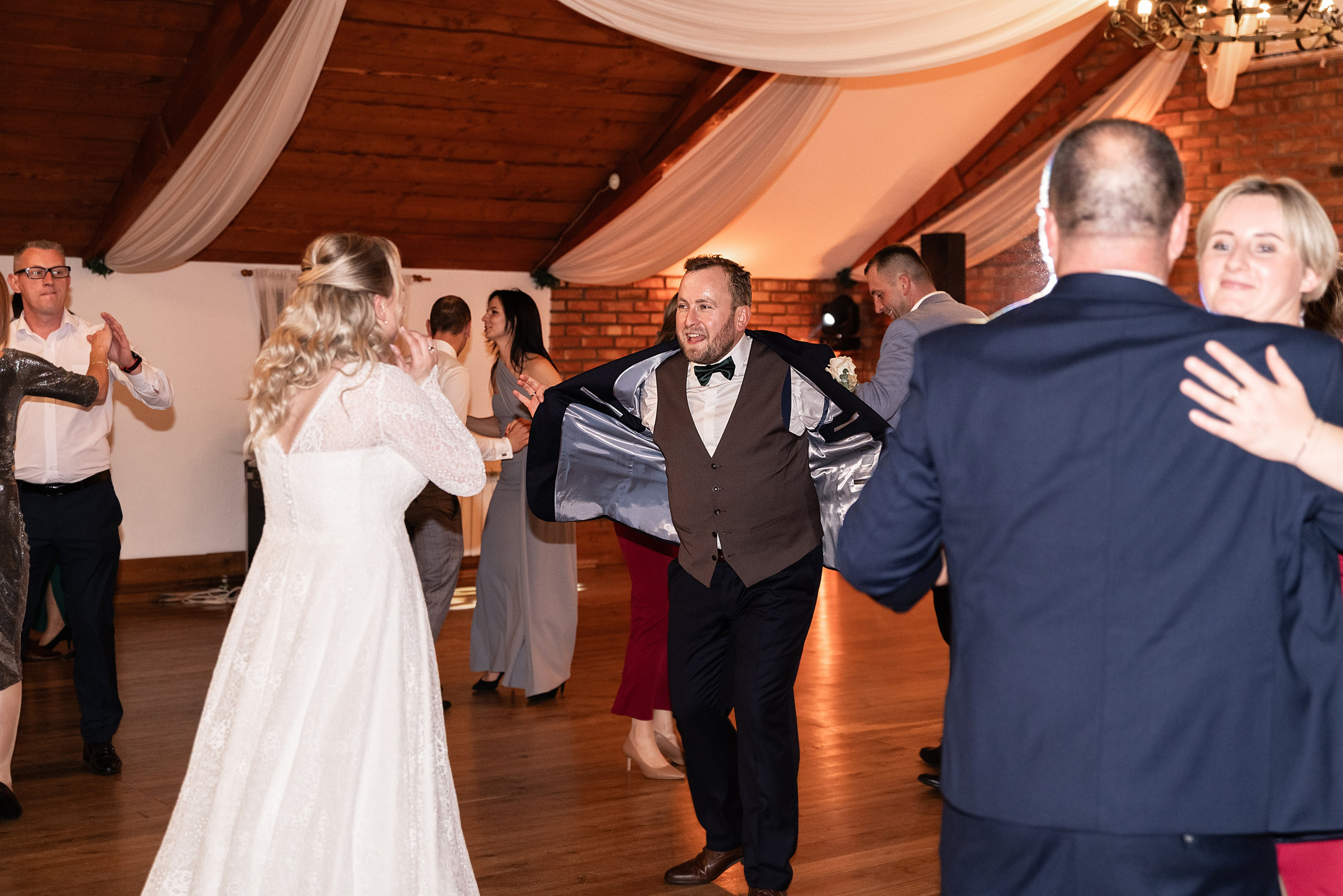 Karolina & Jarek. VideofotKA.pl