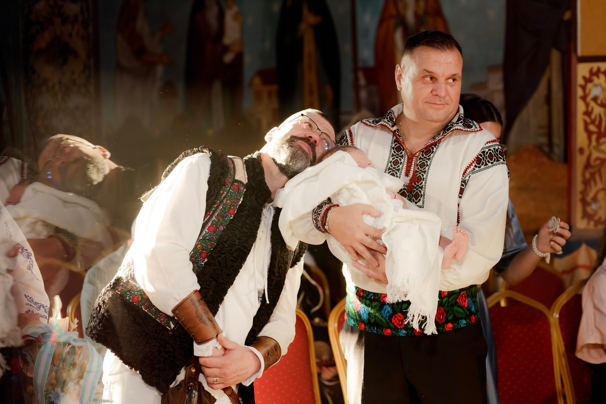 Mihai & Oana. Servicii foto-video profesionale, pentru momente de neuitat