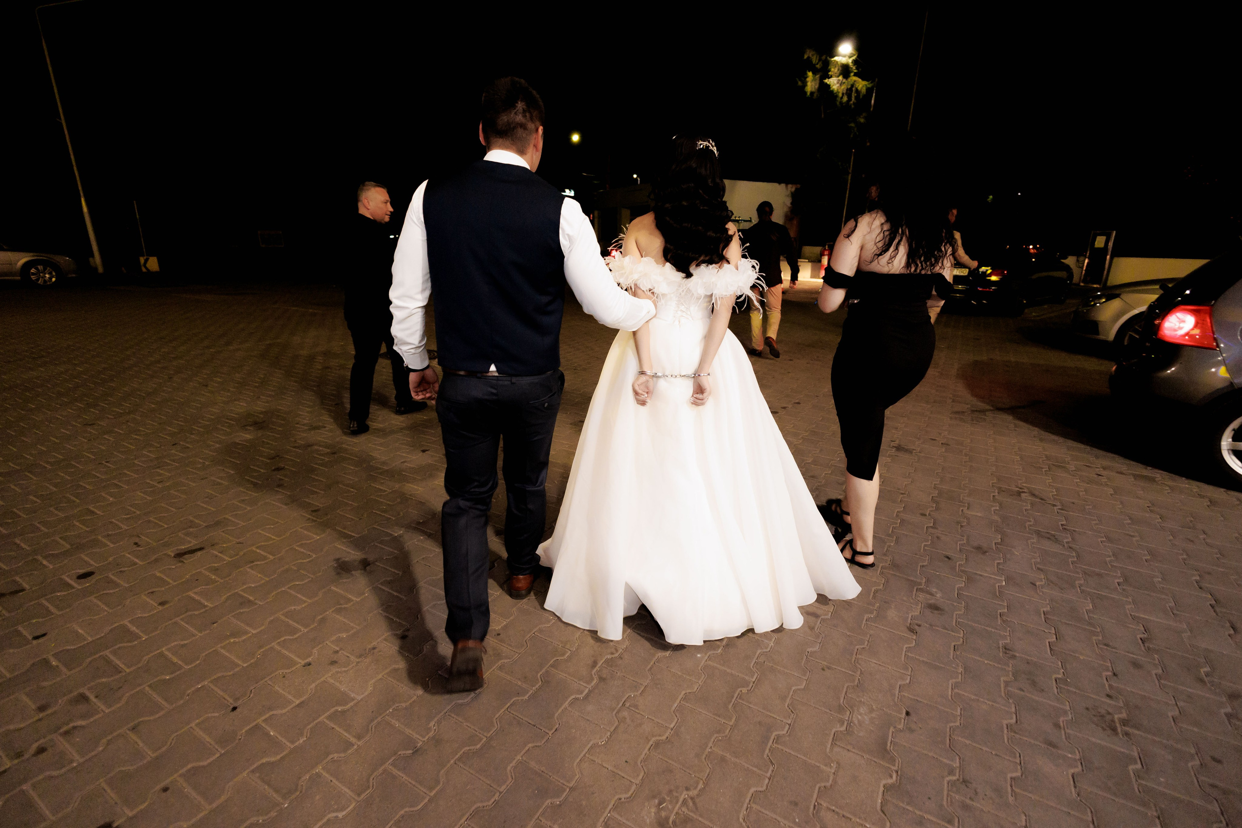 Loredana & Emilian – Ziua Nunții | Videografie - fotografie Botez Suceava, Iași, Botoșani. Servicii foto-video profesionale, pentru momente de neuitat