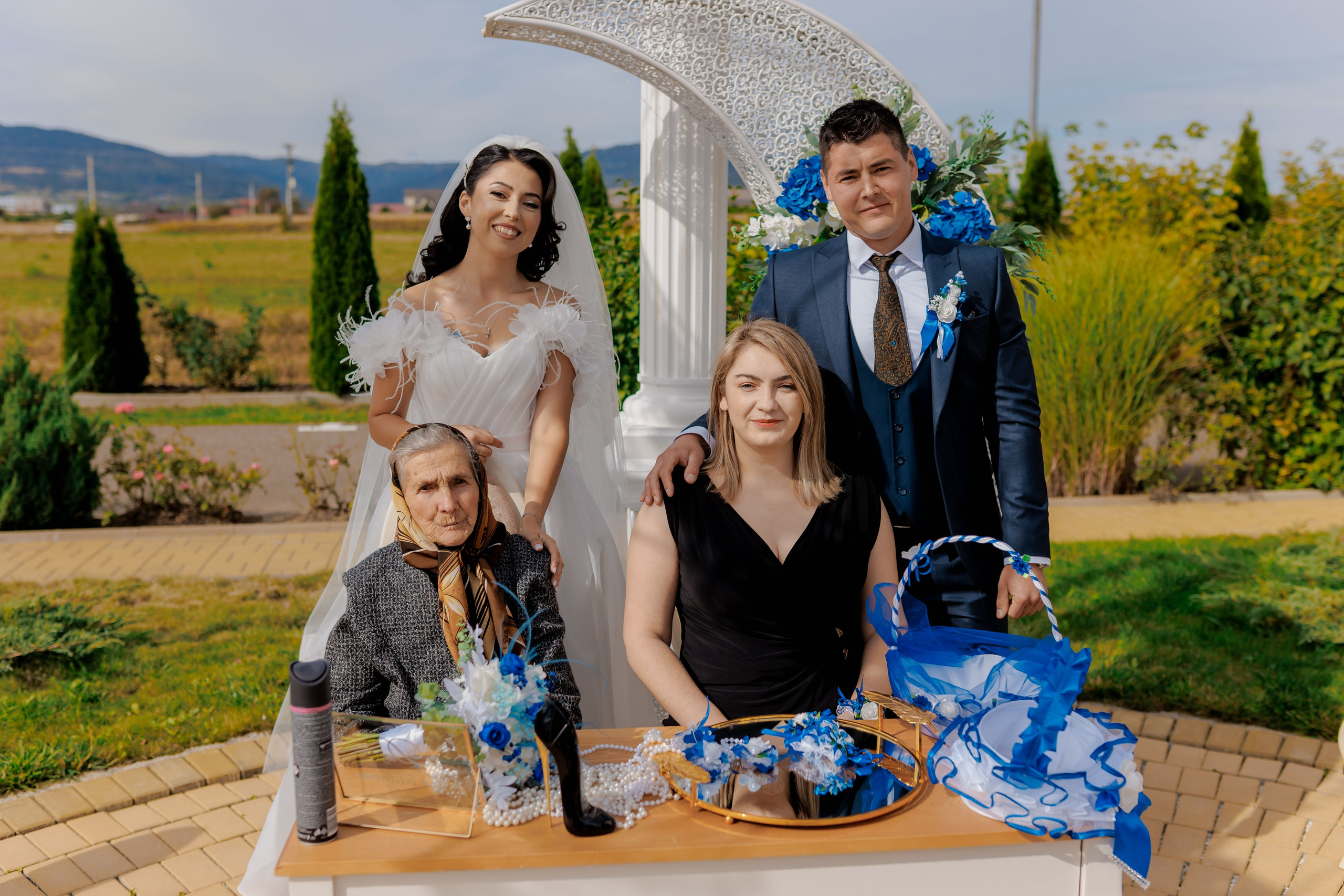 Loredana & Emilian – Ziua Nunții | Videografie - fotografie Botez Suceava, Iași, Botoșani. Servicii foto-video profesionale, pentru momente de neuitat