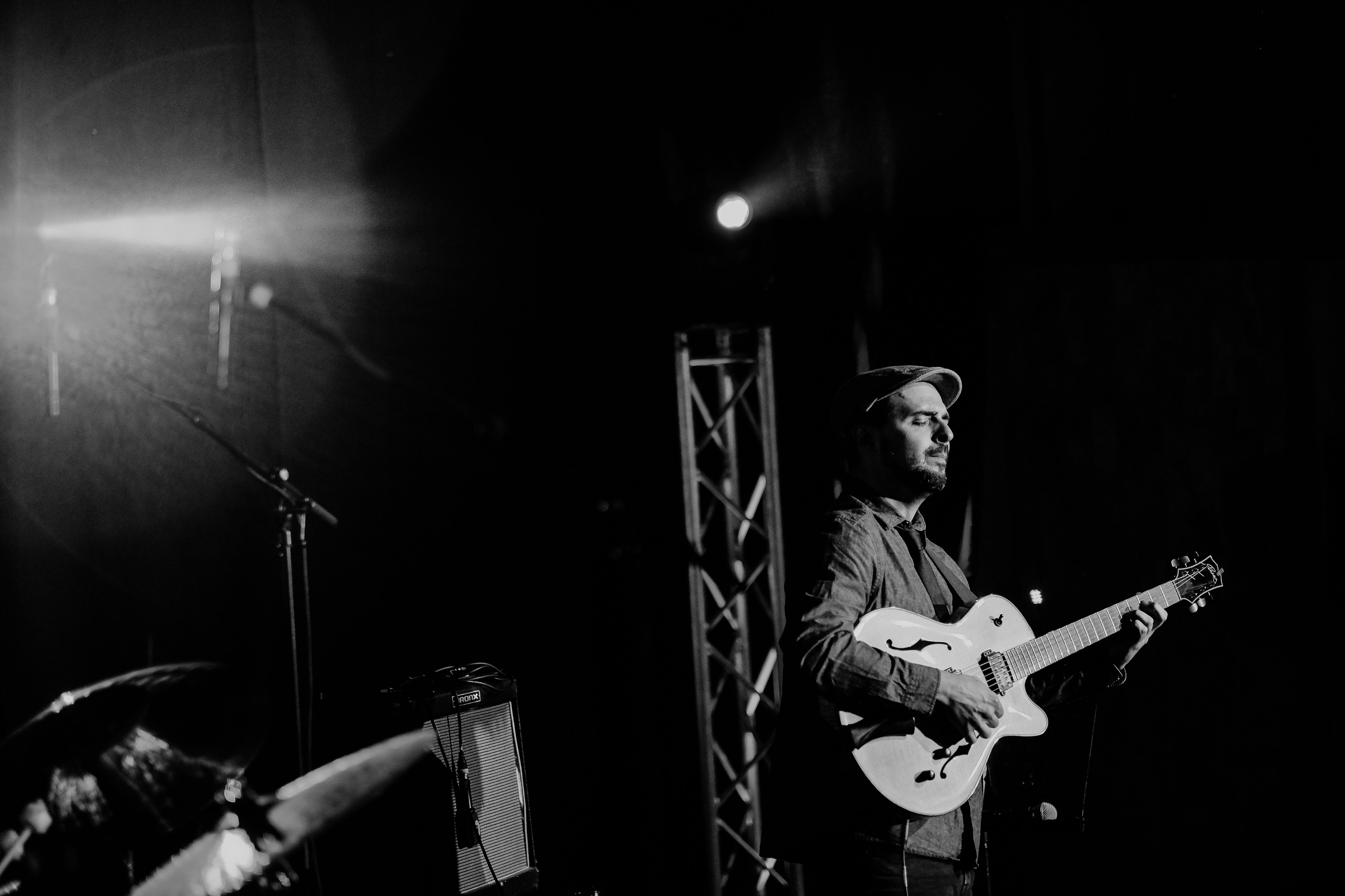 Romain Pilon Trio. Hornetart