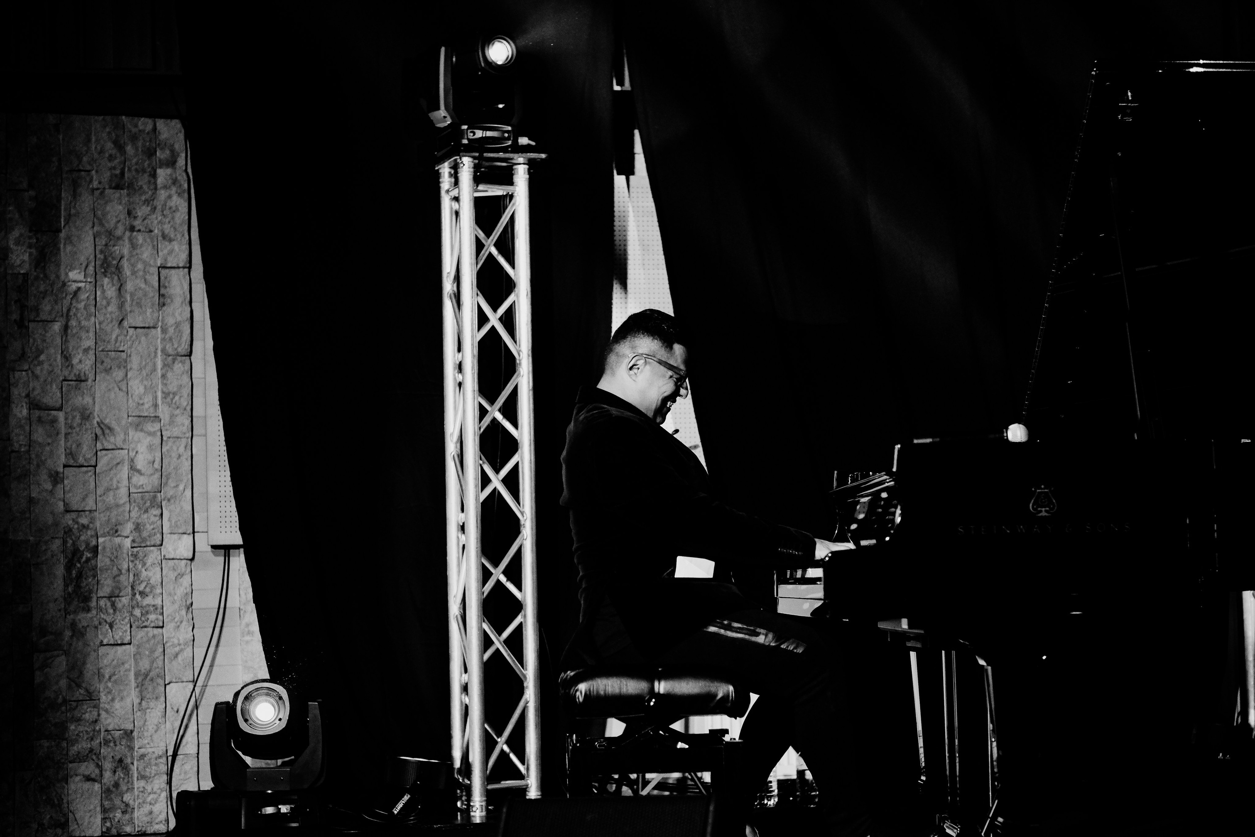 Benito Gonzalez Trio. Hornetart