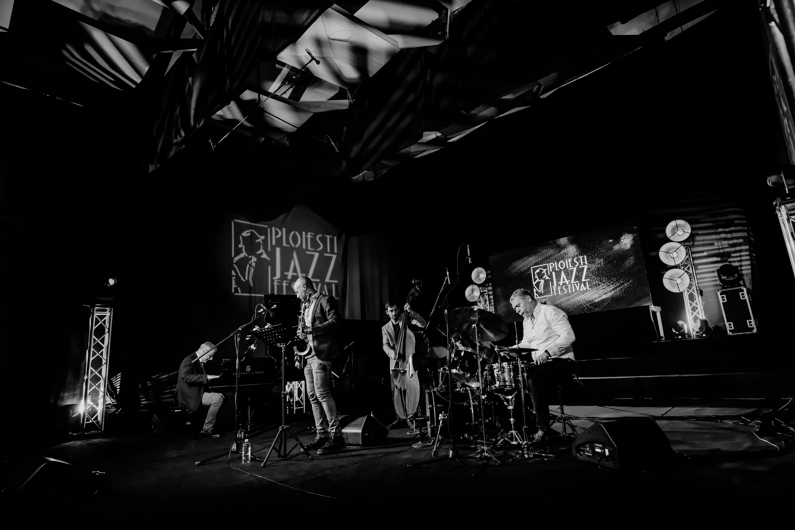 Giovanni Mirabassi Quartet. Hornetart