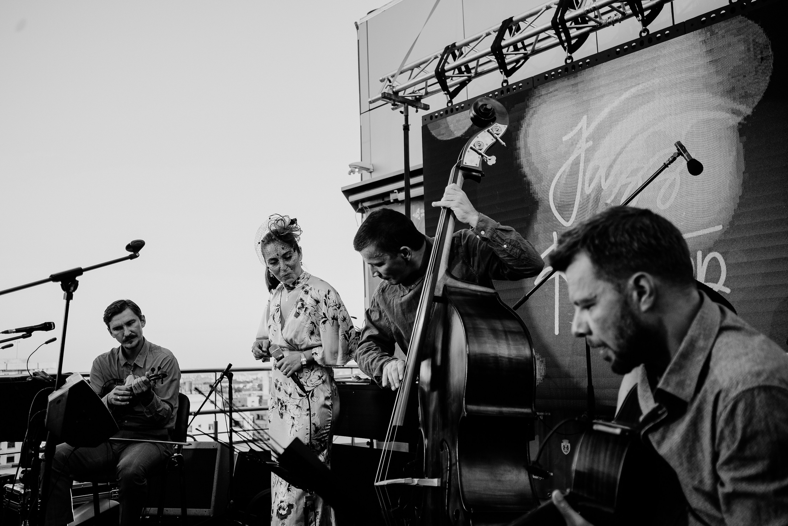 Luiza Zan & Jazzpar Trio. Hornetart