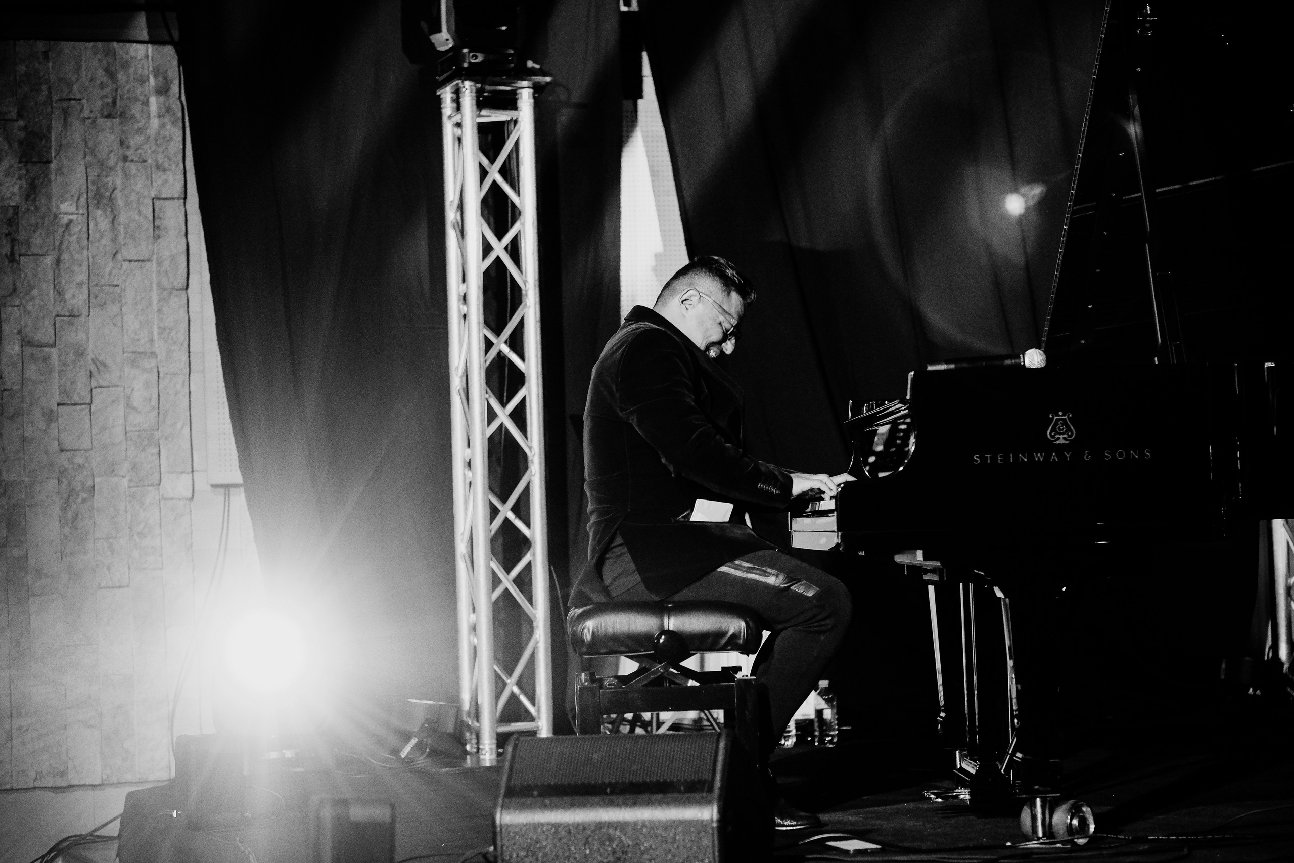 Benito Gonzalez Trio. Hornetart