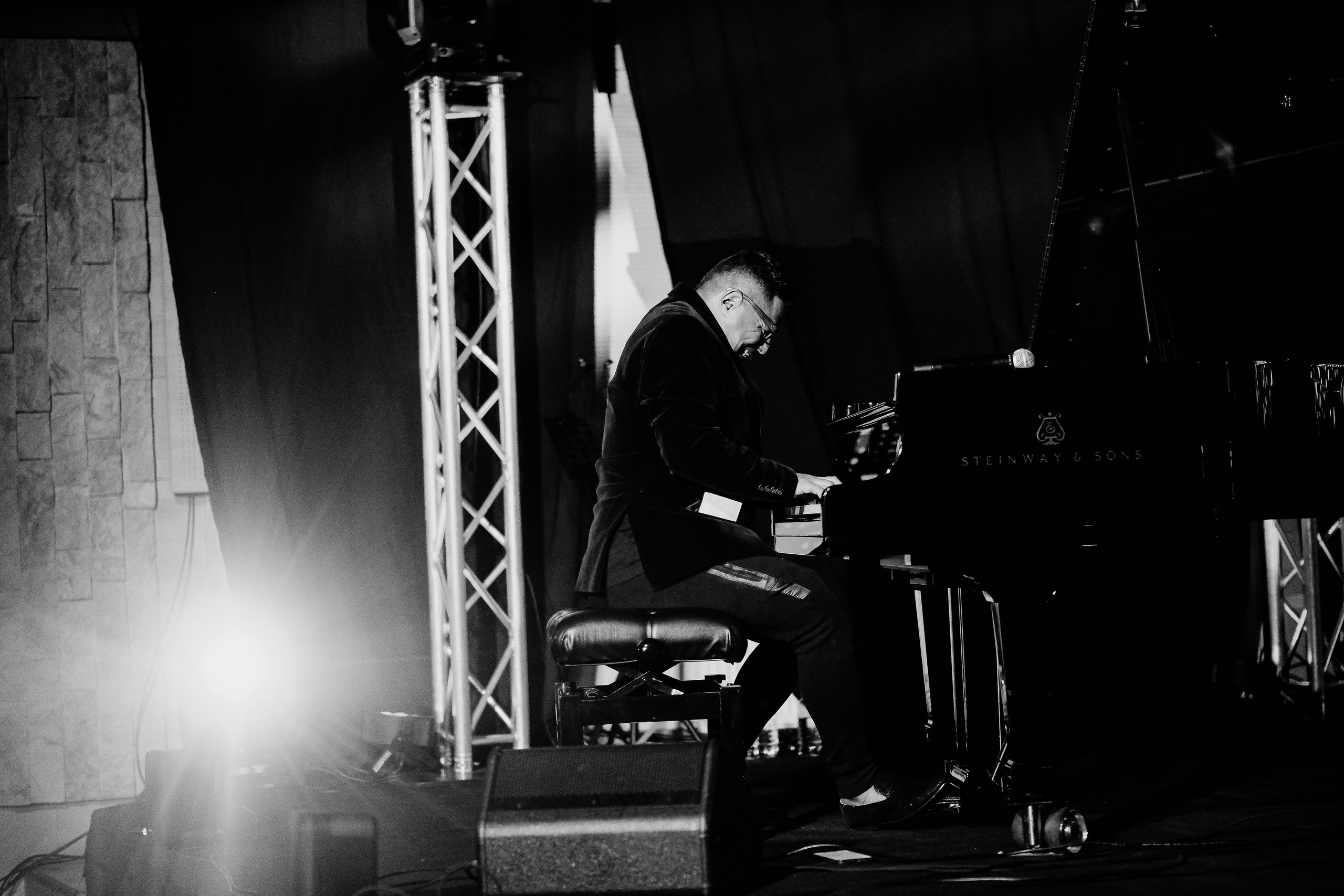 Benito Gonzalez Trio. Hornetart
