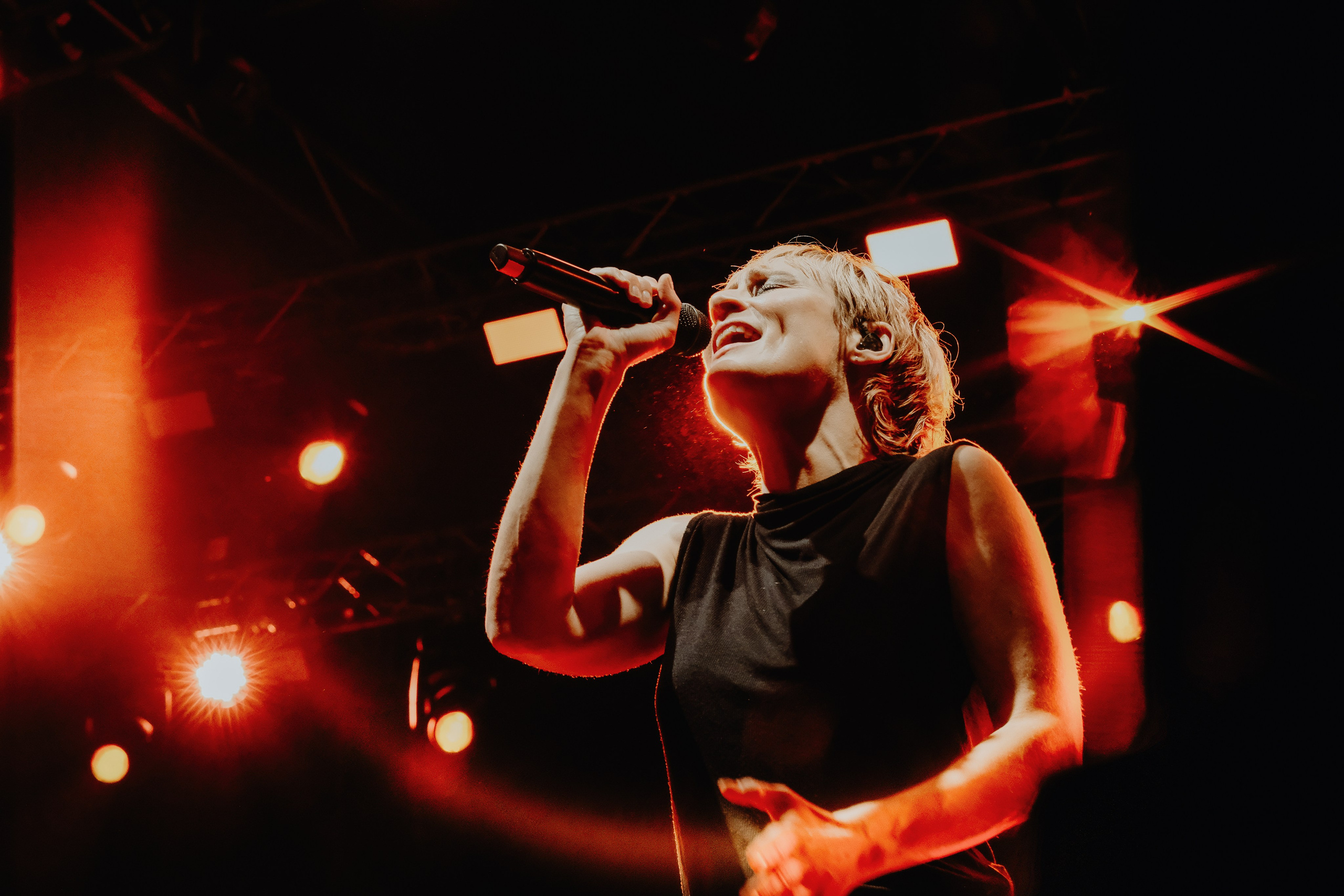 Hooverphonic. Hornetart