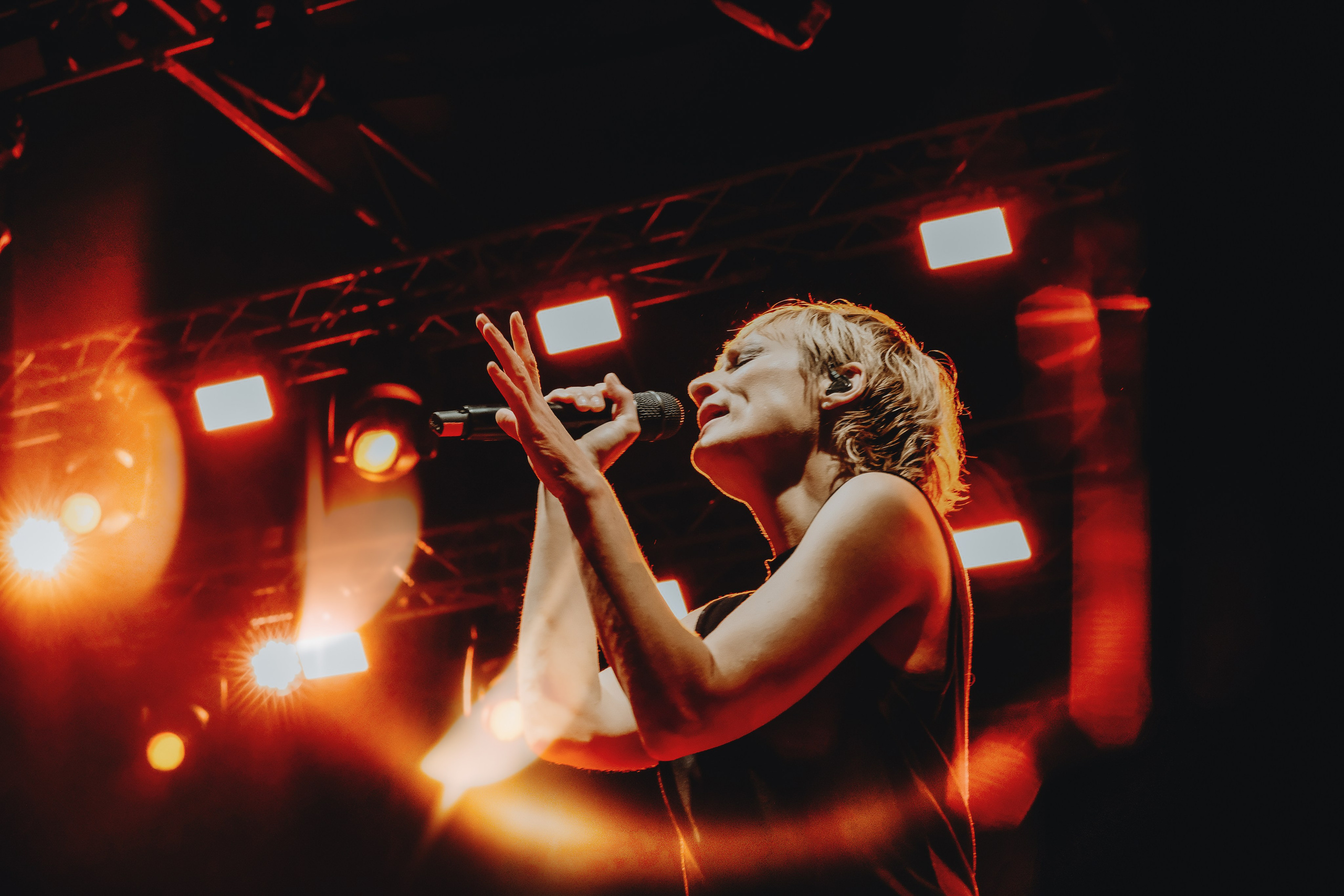 Hooverphonic. Hornetart