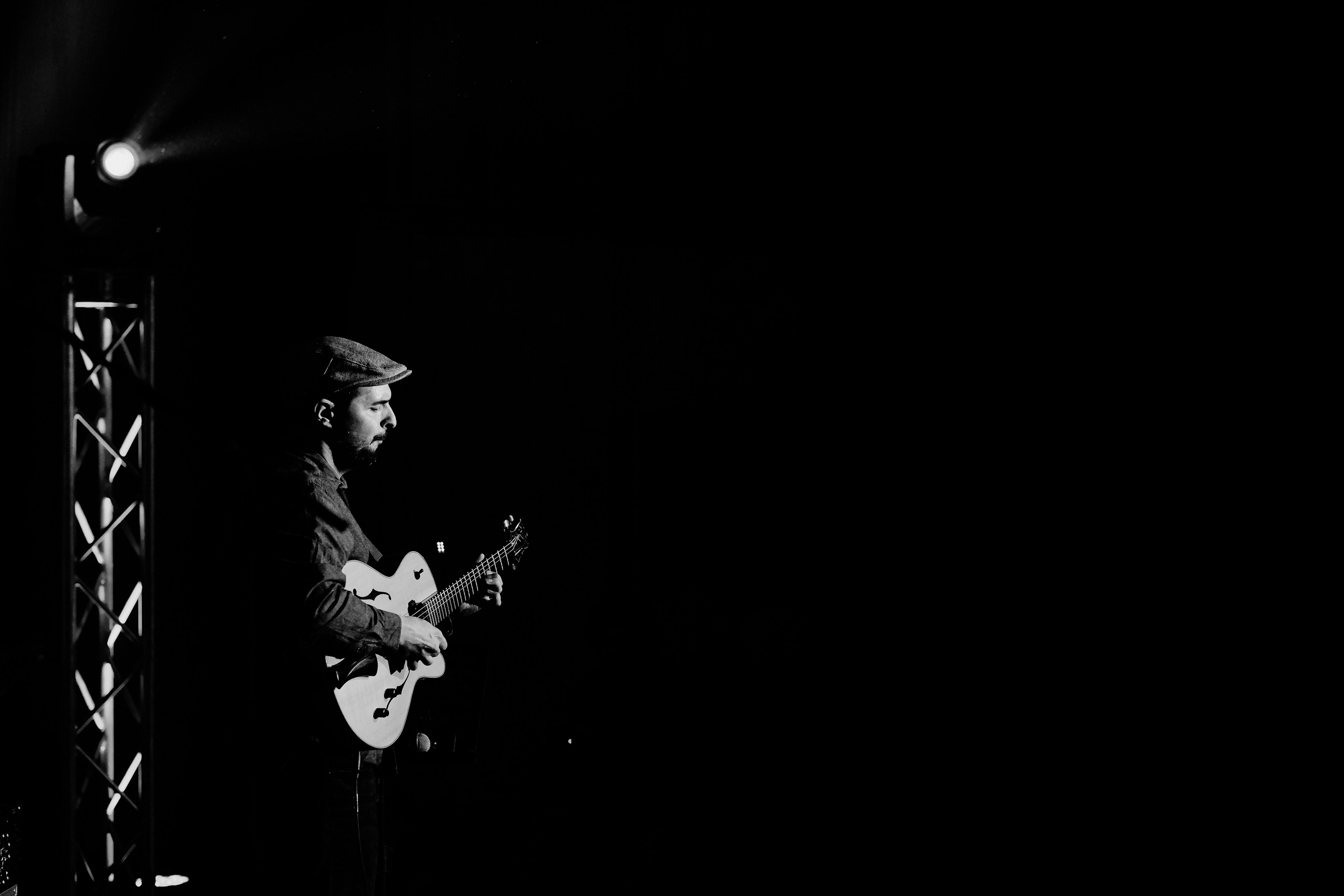 Romain Pilon Trio. Hornetart