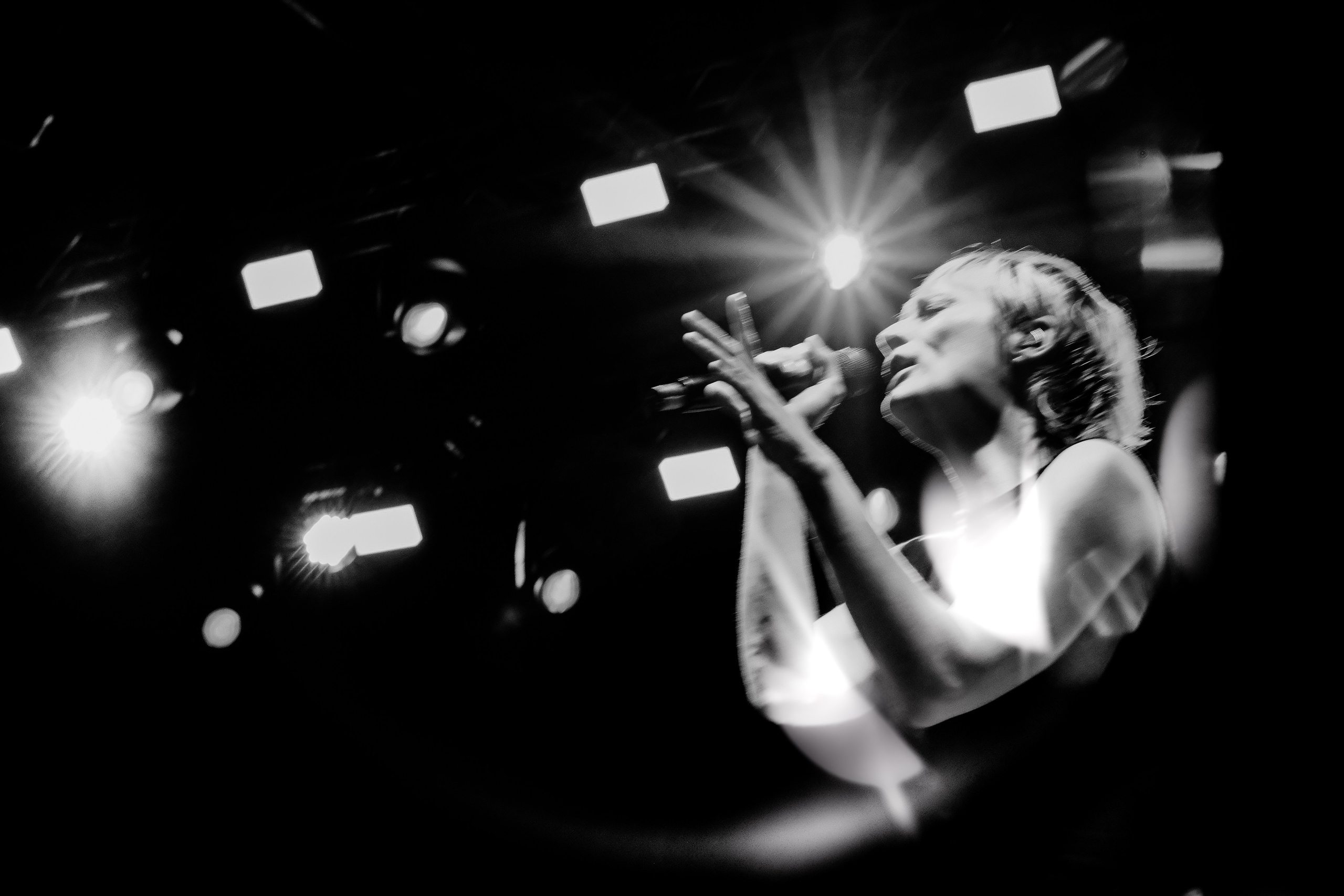 Hooverphonic. Hornetart