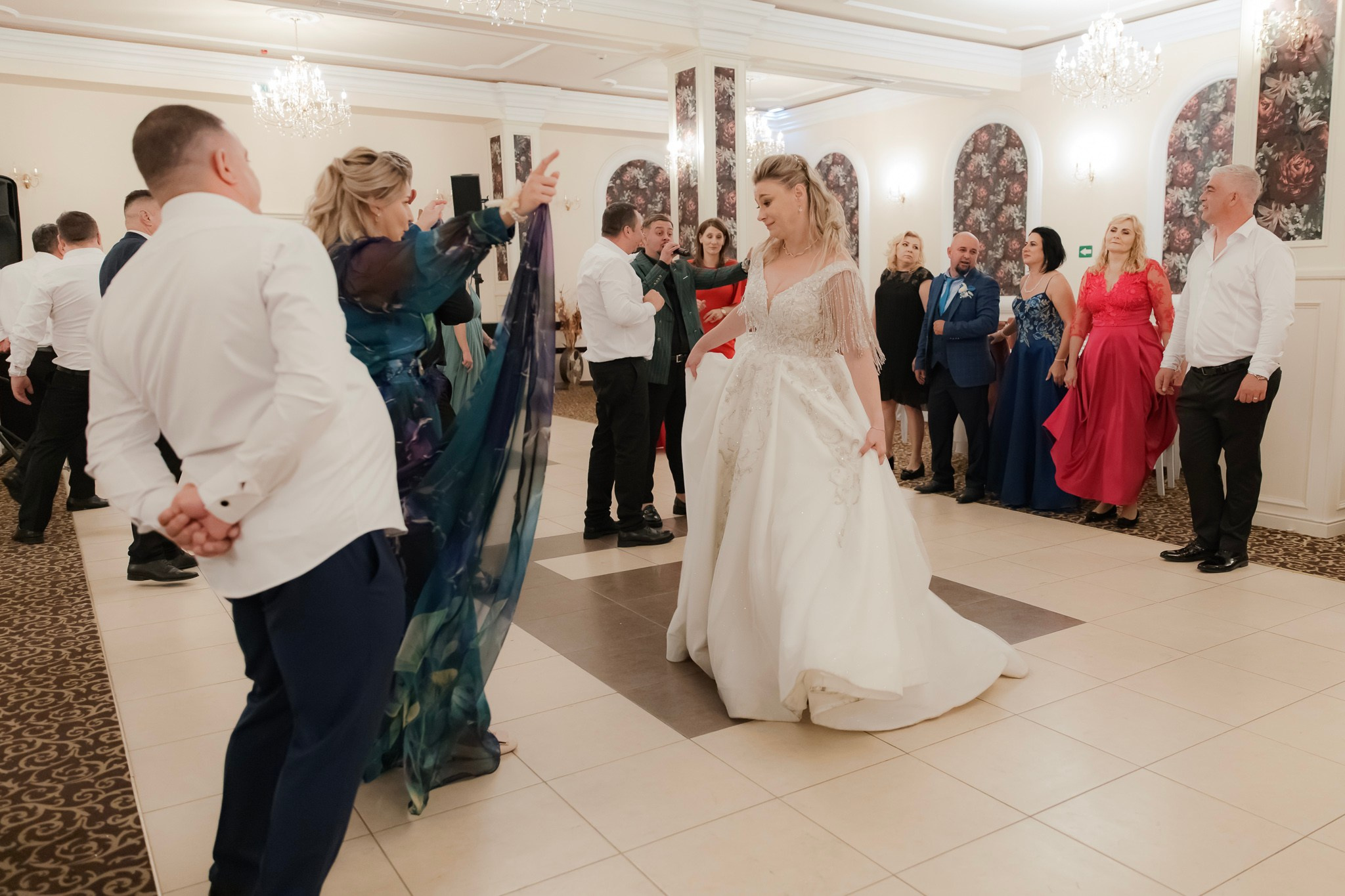 Mihai & Oana. Servicii foto-video profesionale, pentru momente de neuitat