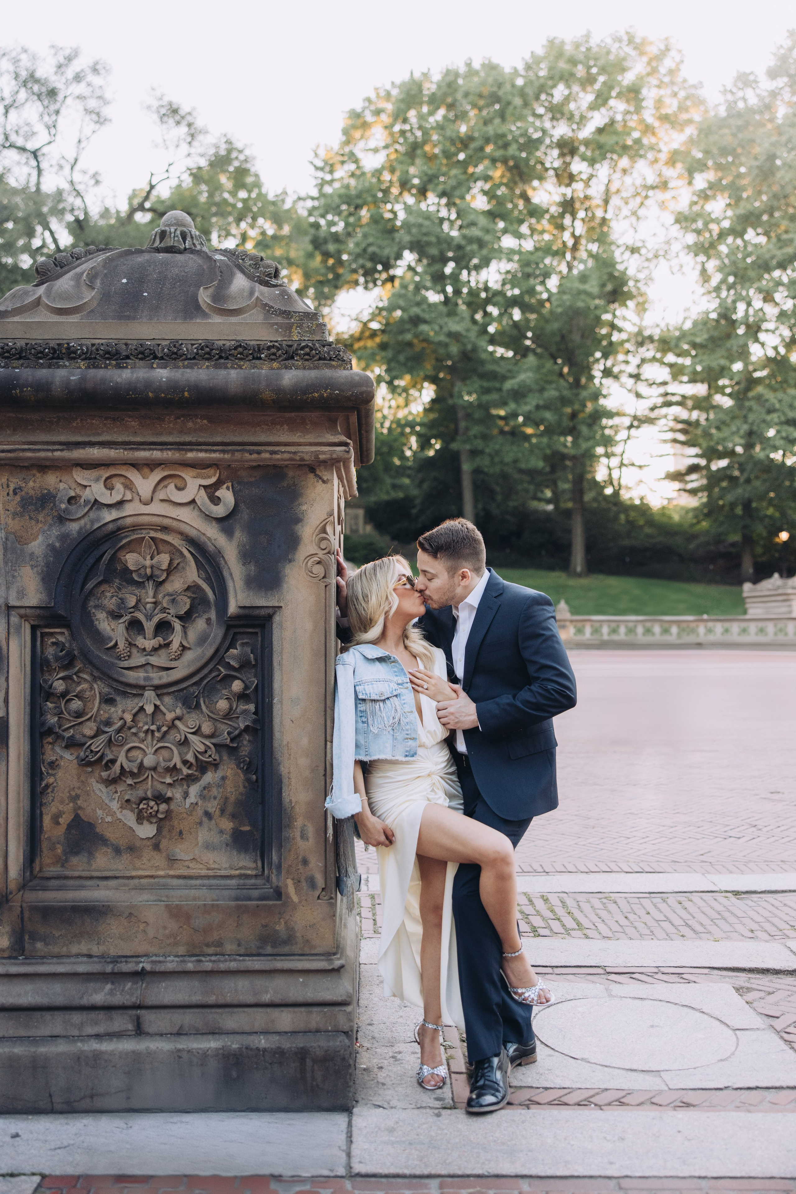 Engagement & Love Story. Wedding Photo & Video