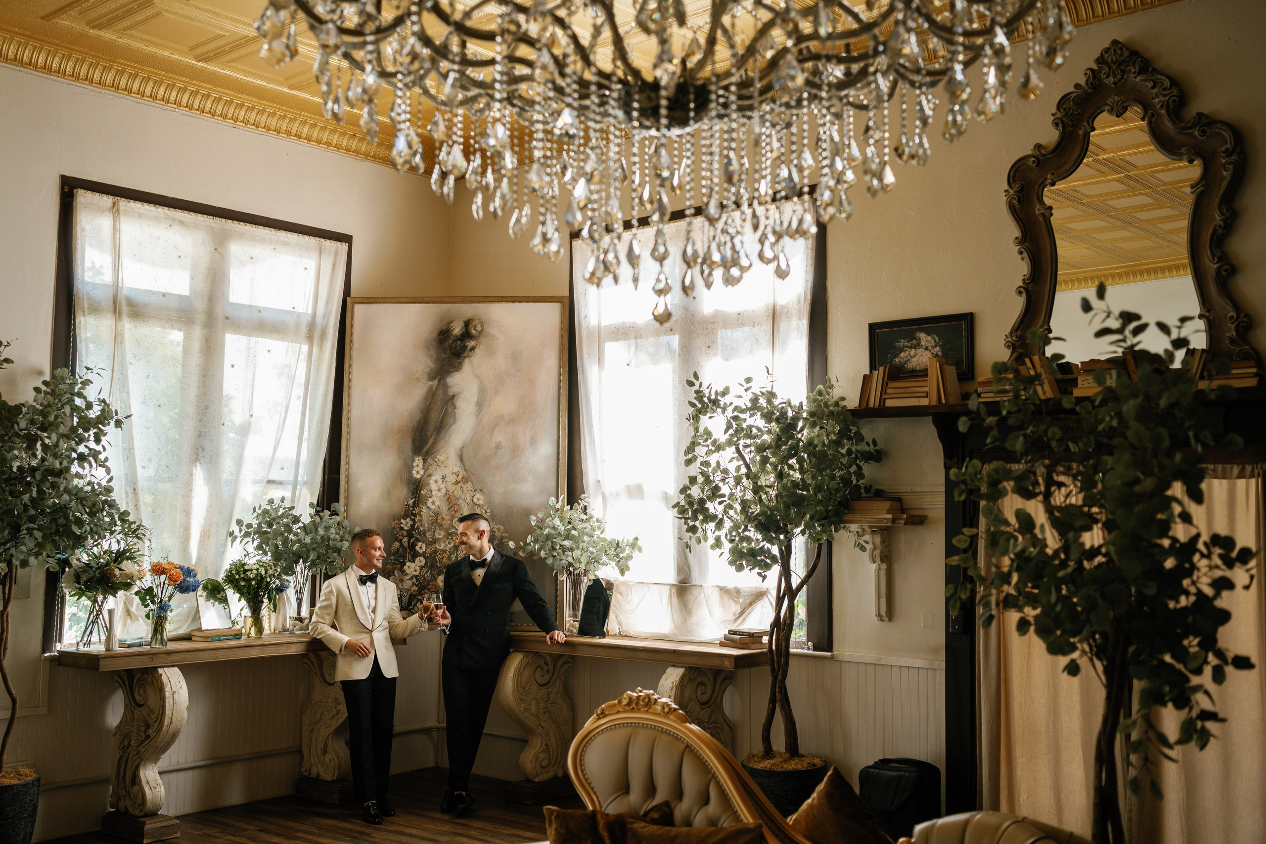 LGBT wedding photographer in California. Wedding Photography & Videography Team in California, Los Angeles, San Francisco, San Diego and Travel