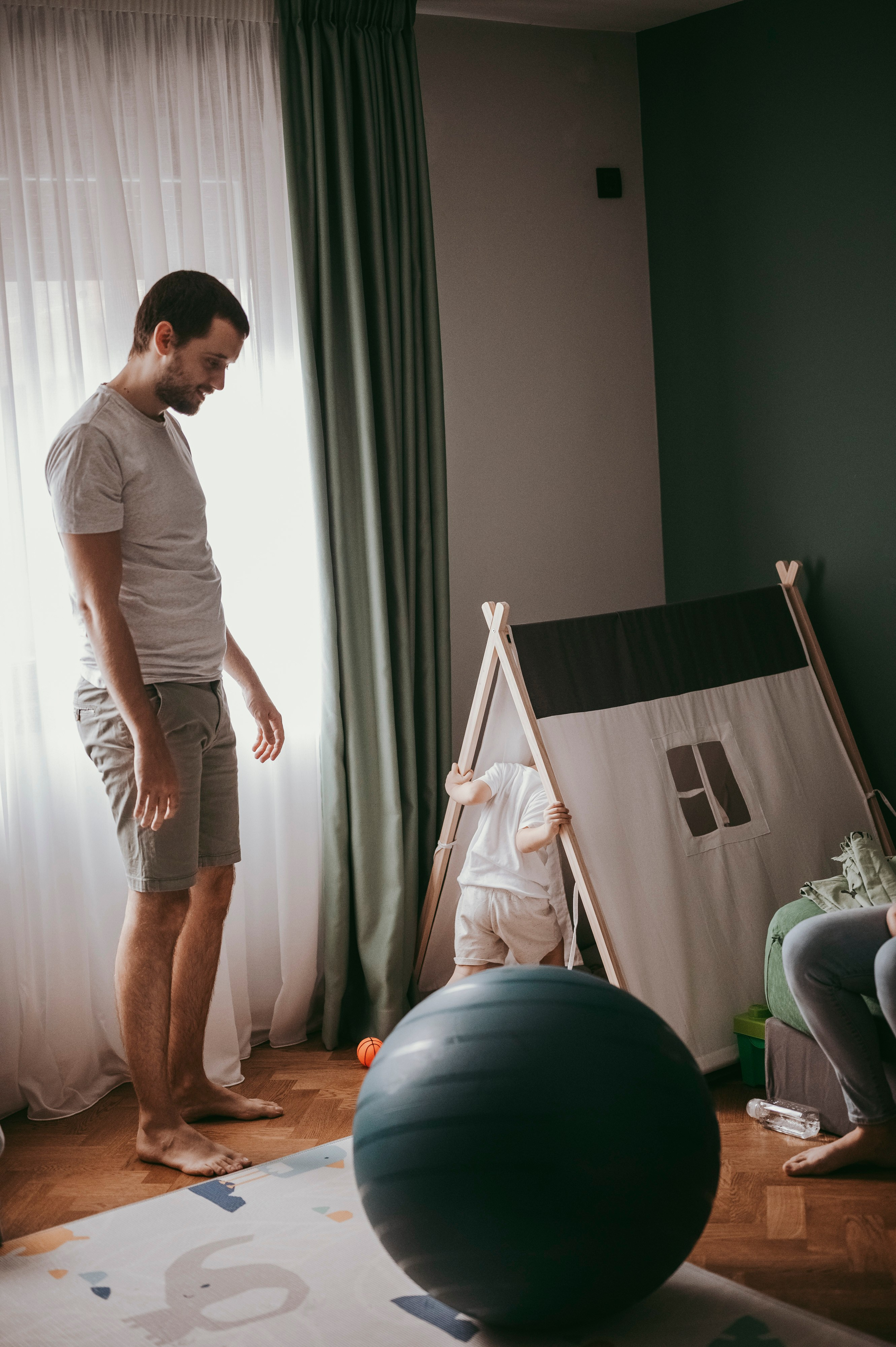 Sonja, Nikola, Lazar i Luka / porodicno fotografisanje kod kuce. Deciji i porodicni fotograf u Beogradu Oksana Skendzic