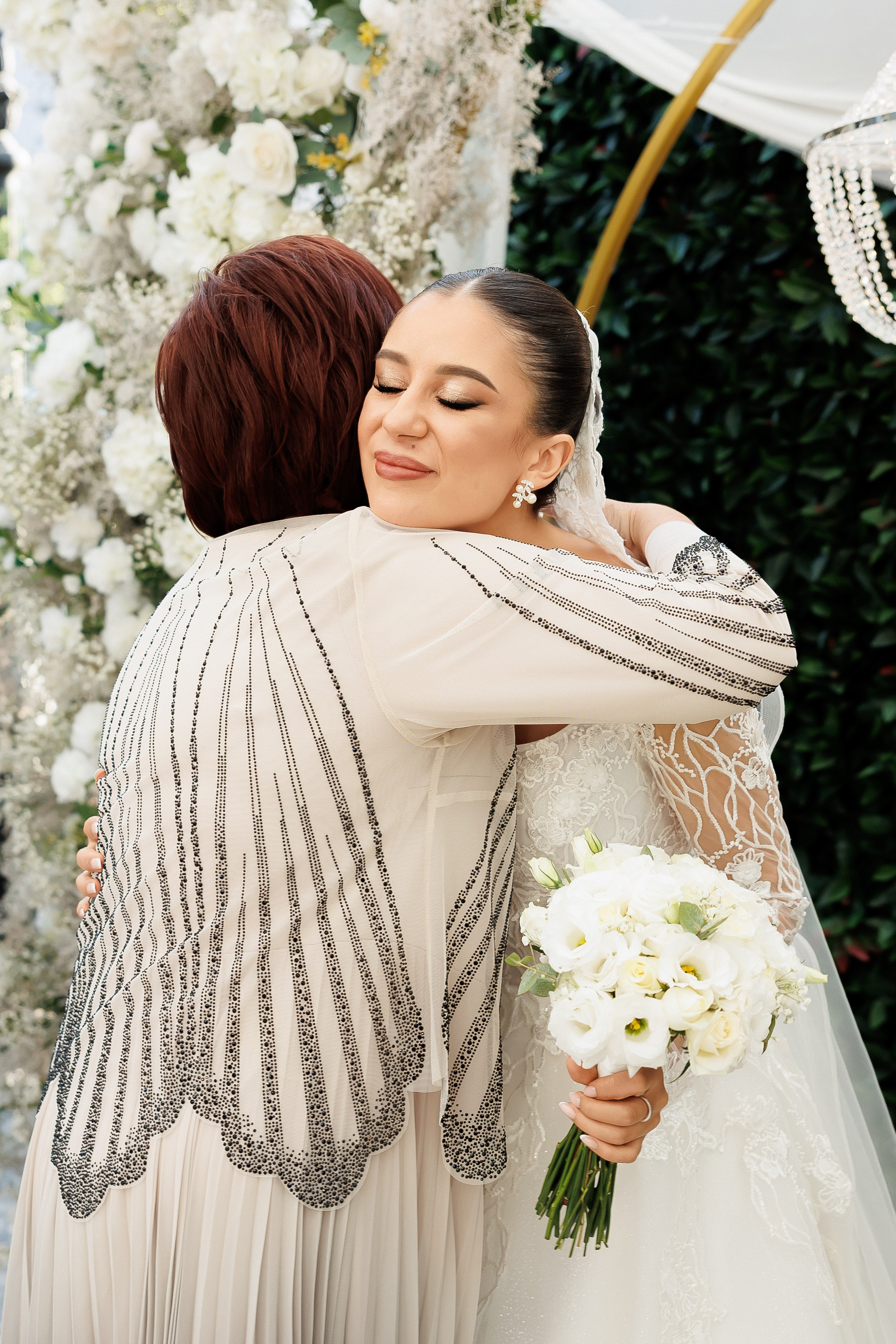 Serghei & Erica — Queen Residence. Servicii Foto și Video 067188353