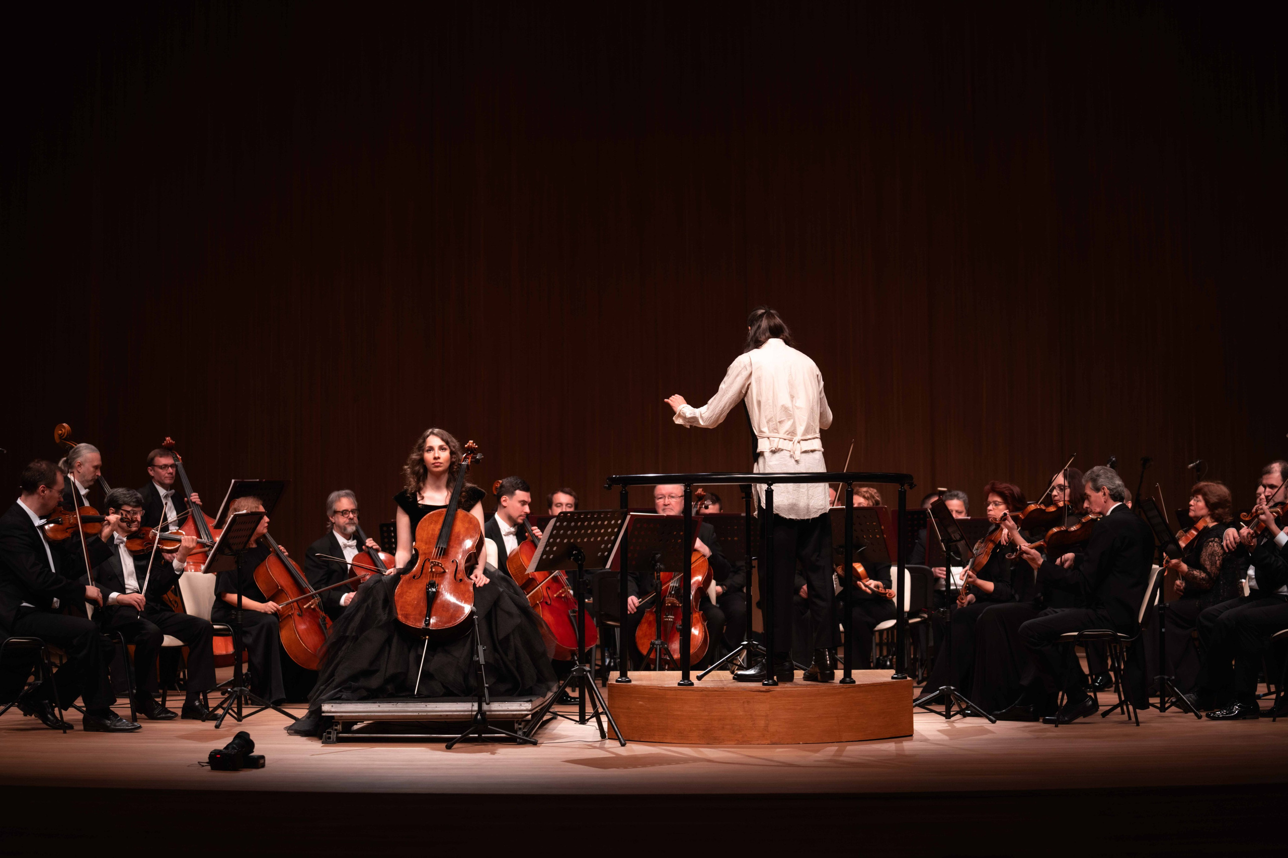 The Tchaikovsky Academic Grand Symphony Orchestra in Baku. Wedding&Event photographer Ismail Rzayev in Baku