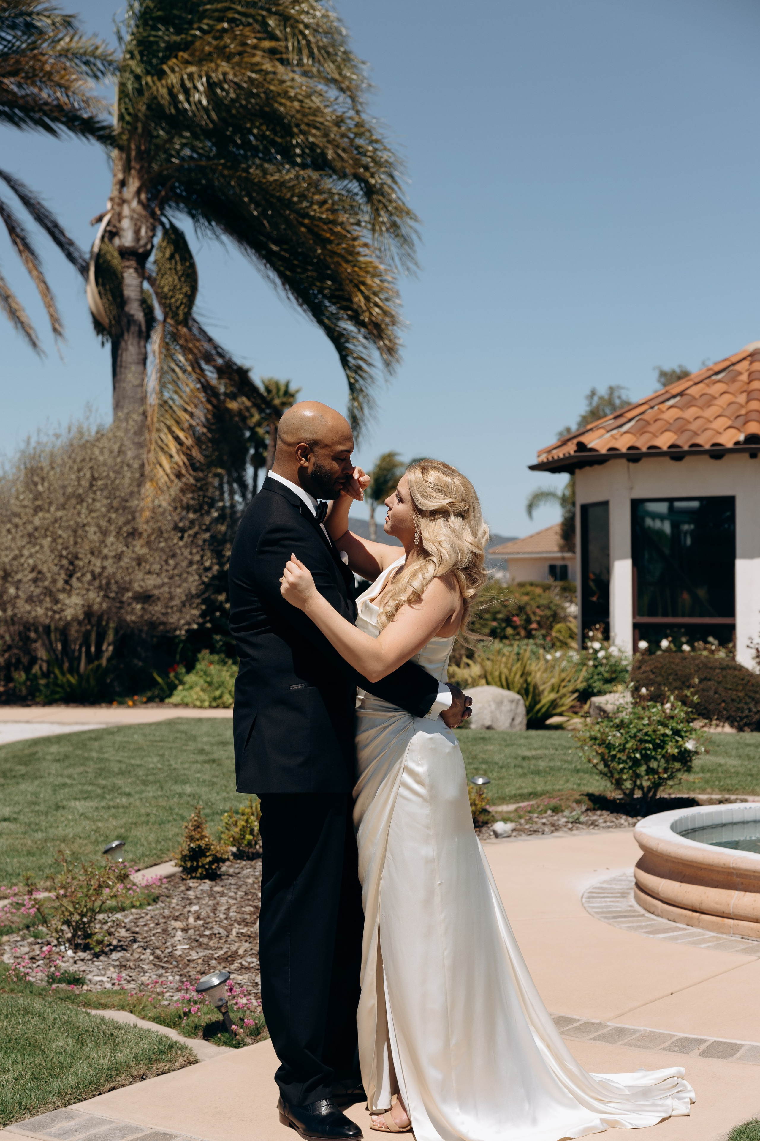 Drew and Haley. Wedding and family photographer San Diego