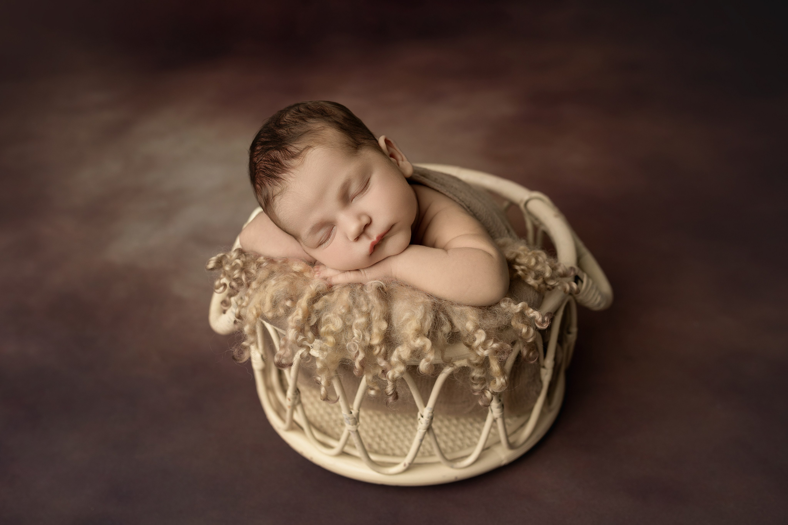 Esu Aleksandra naujagimių ir kudikių fotografė iš Vilniaus