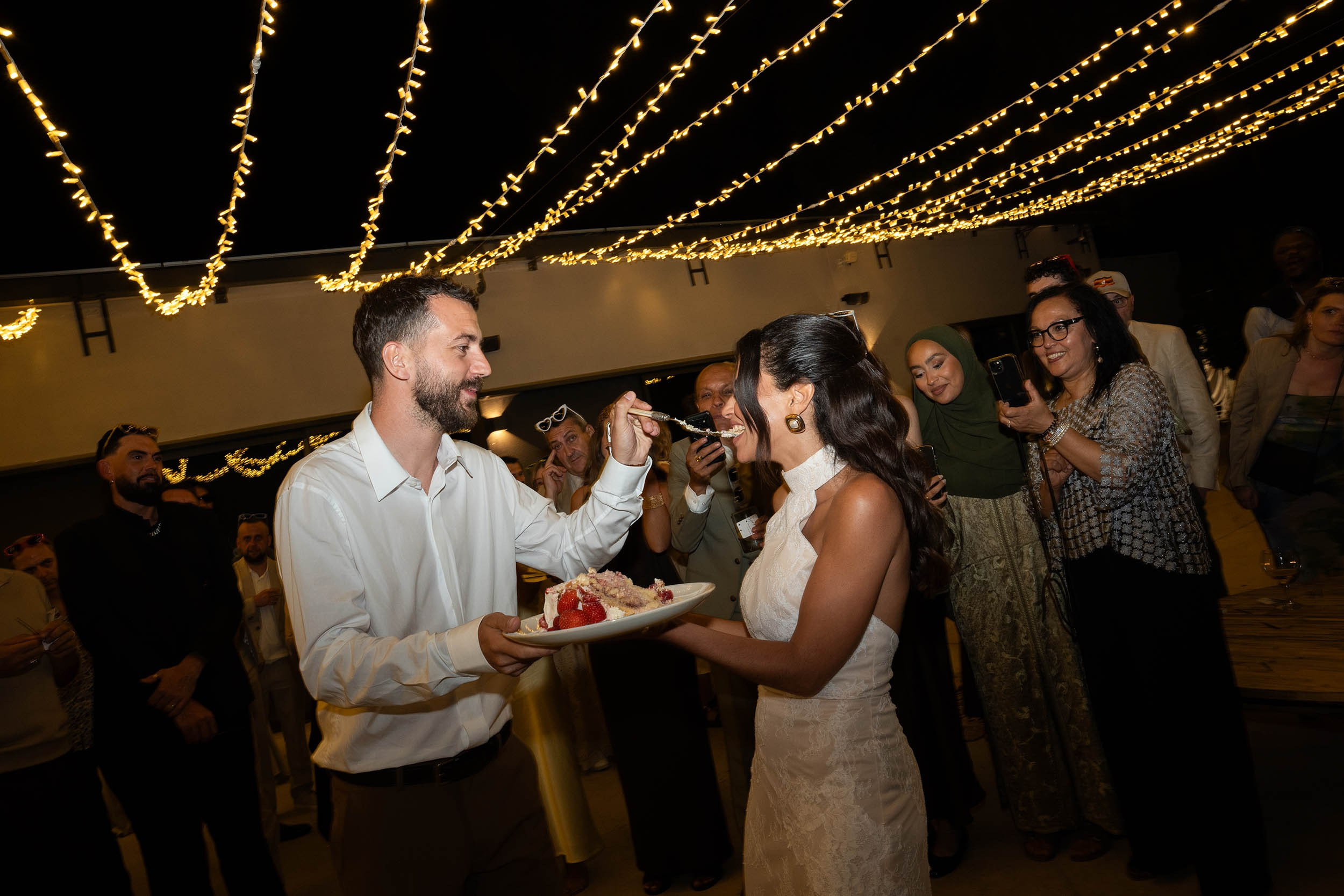 Sarah and Theo — VIVOOD. Fotógrafos de bodas de destino y creadores de contenido con base en España