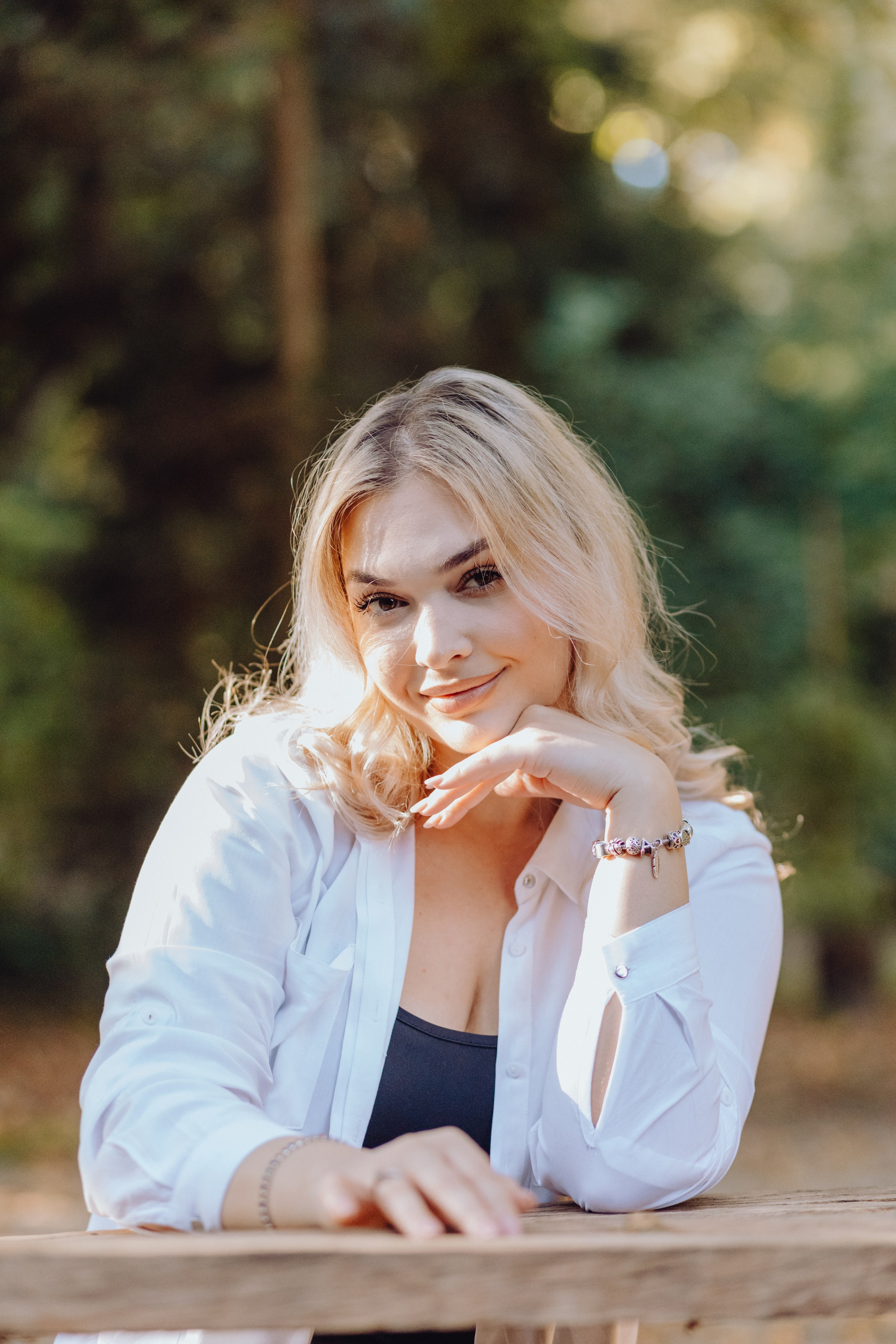 Robert & Alexandra. Wedding & couple photographer from Romania Rut Vetan