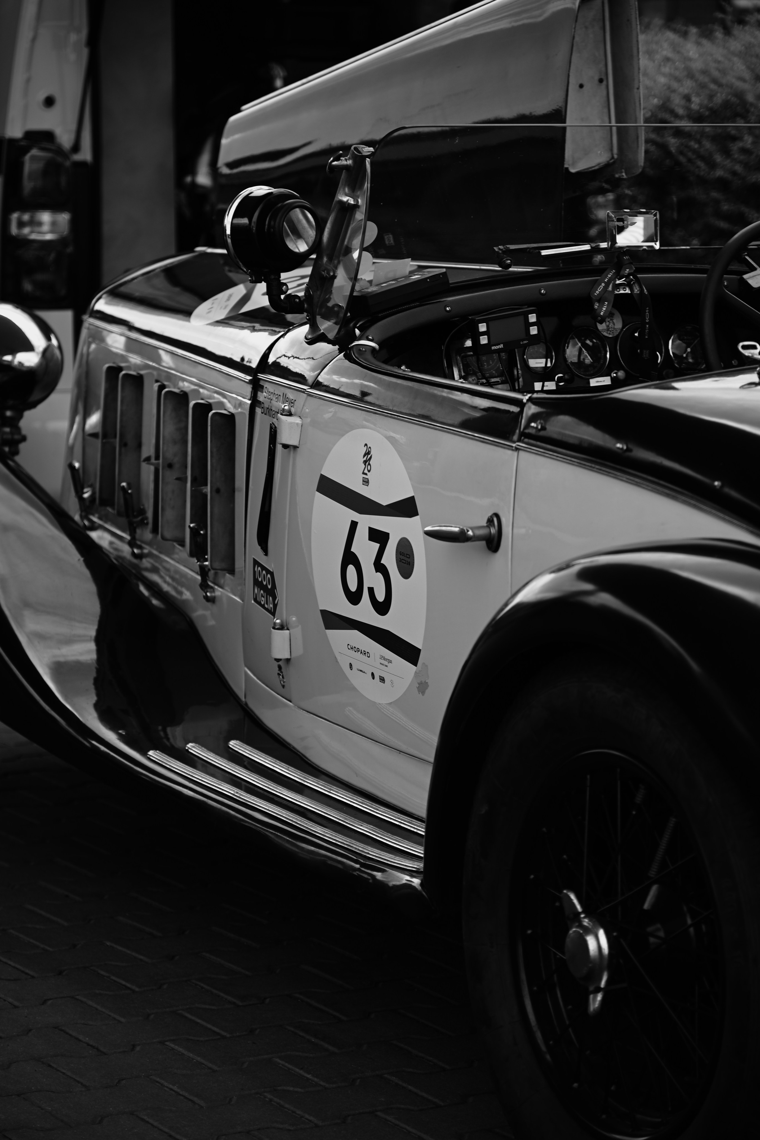 1000 miles