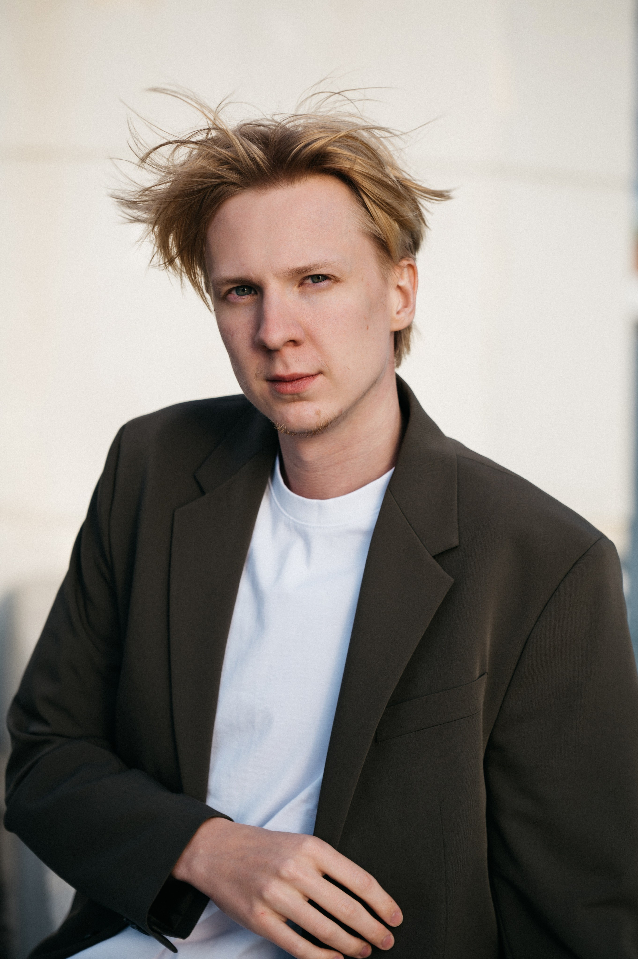 WINDY. Wedding and commercial photographer