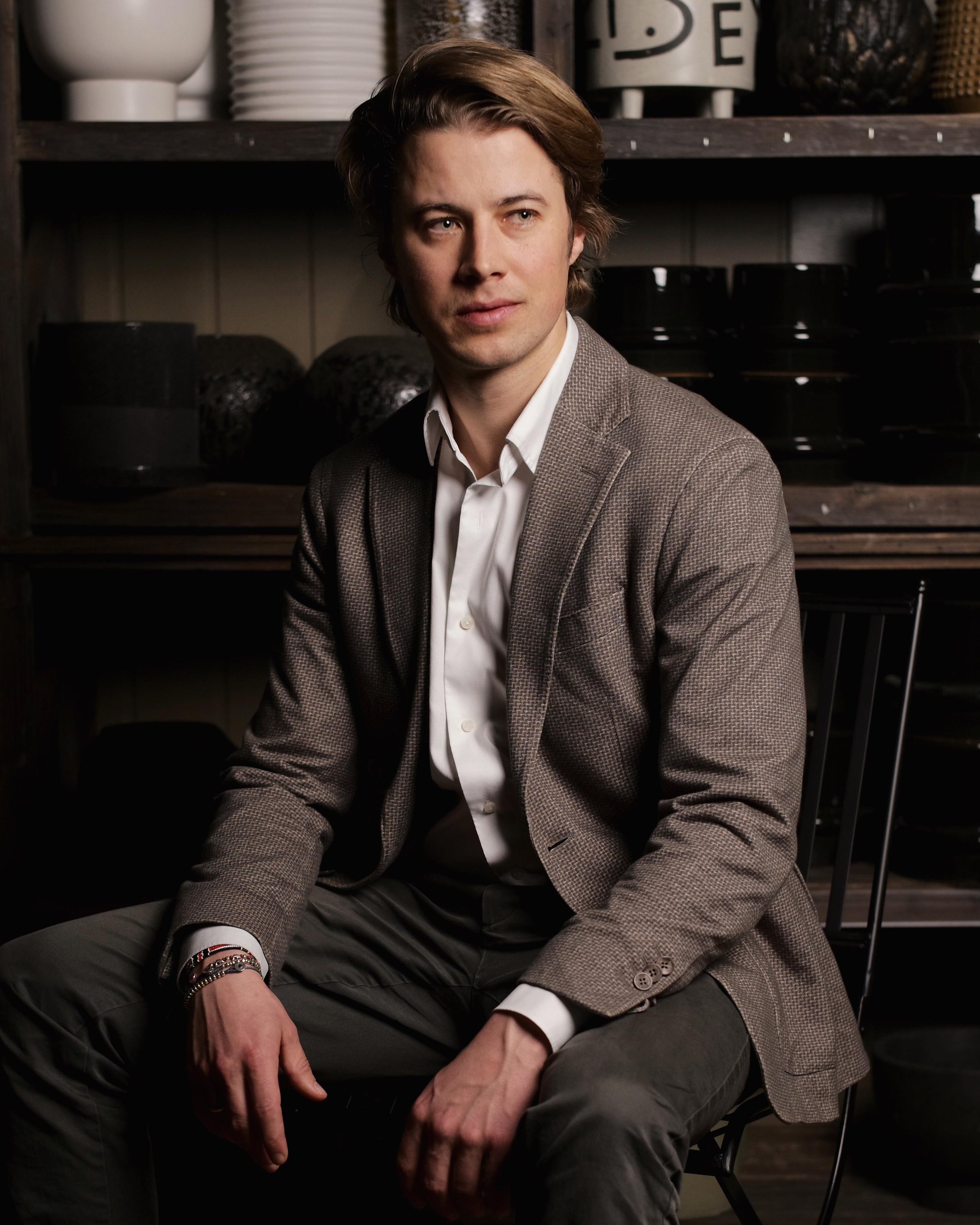 Portrett. Foto som Kunst. Anastasia Majestic Kunstkaper, Make-up Artist, Stylist