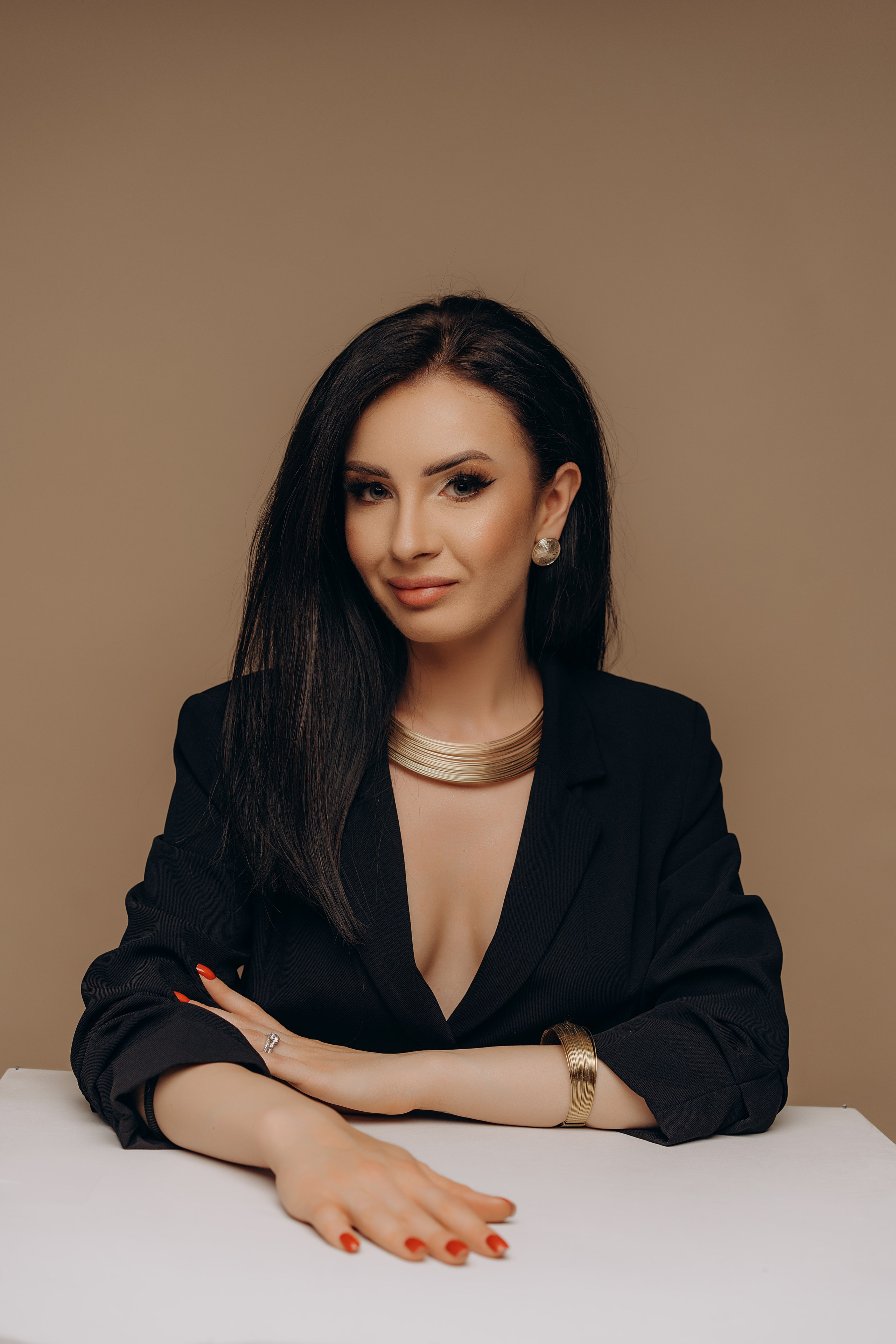 Andreea. Maternity/Love story/Wedding photographer