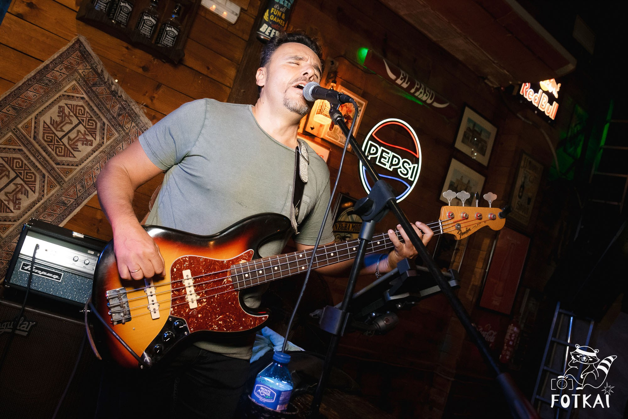 Blues-Rock Night Torrevieja — фоторепортаж 79’ Blues Special в El Paso Bar | FOTKAI