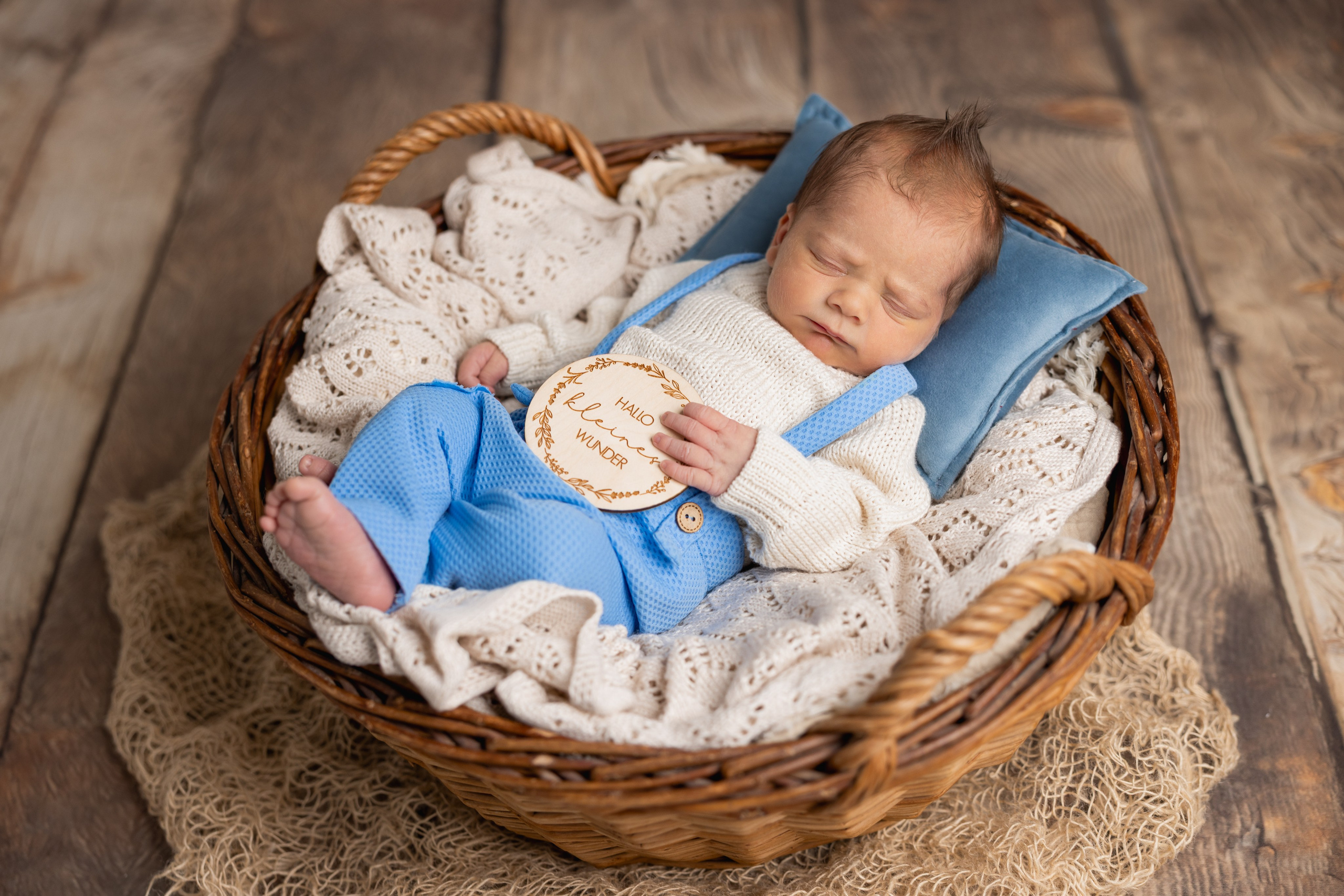 Newbornshooting in Pforzheim und Umgebung. Neugeborenenfotografie Pforzheim Katharina Jozic