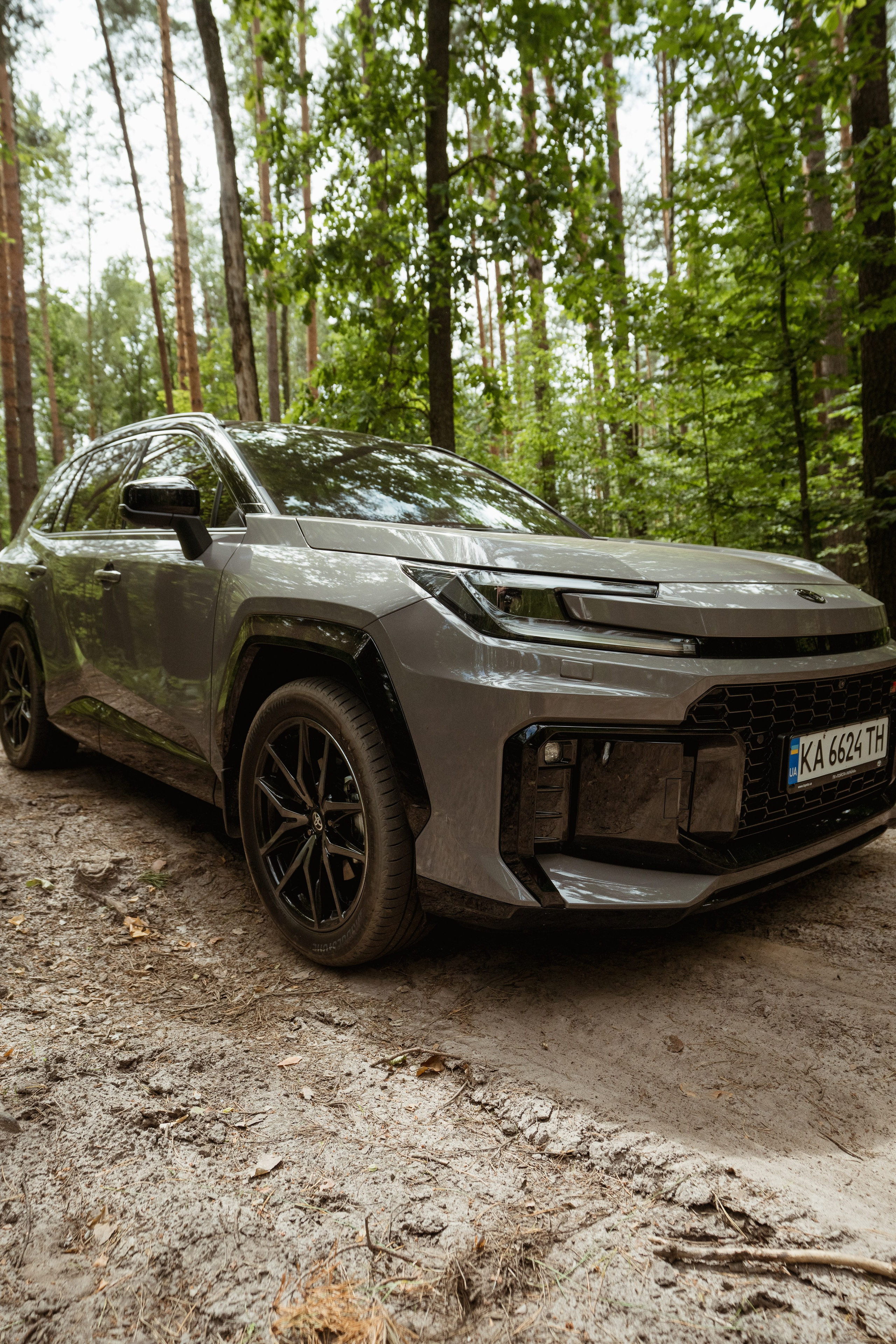 Toyota Rav4 presentation. Kostiantyn Holinchenko. Reportage and portrait photographer