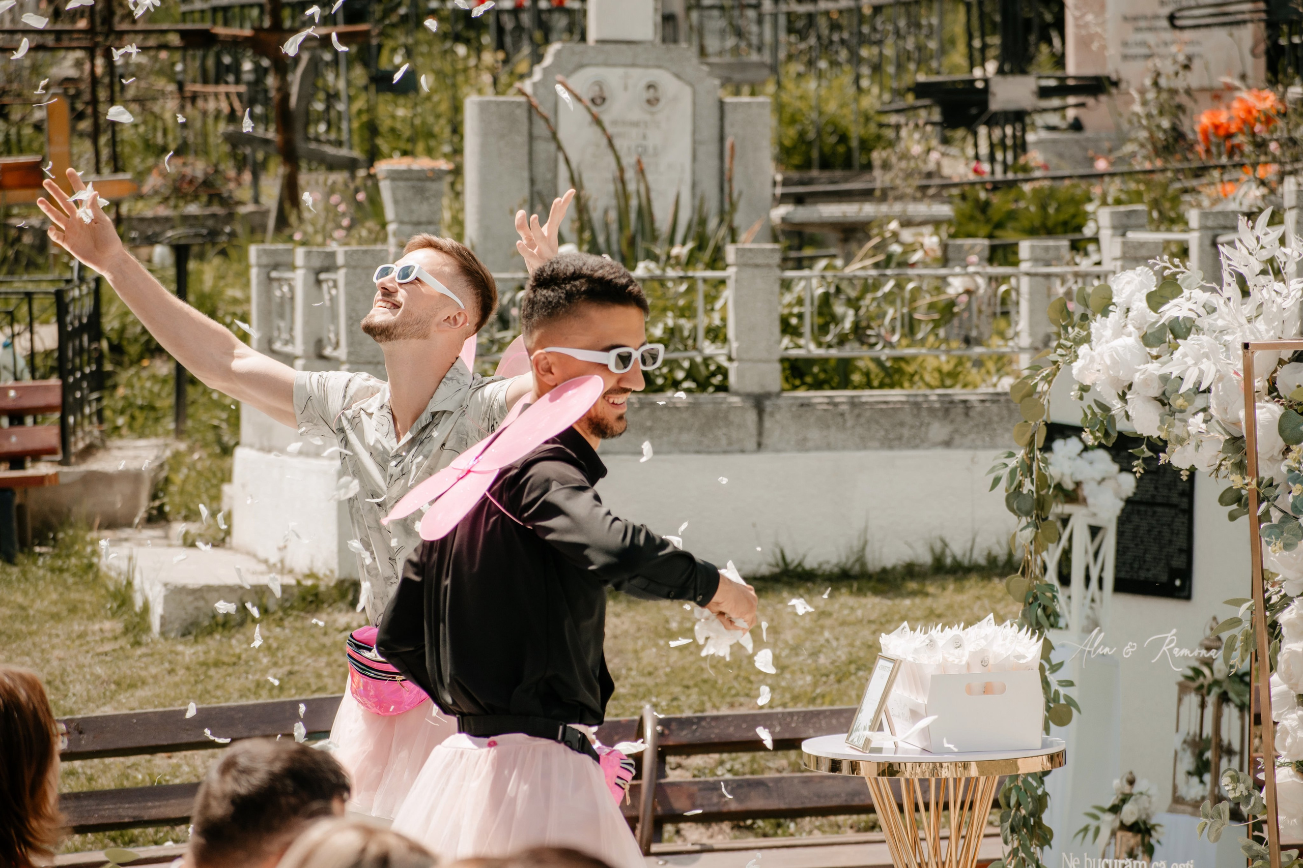 Ramona & Alin. Raw Studio. Fotograful tau de nunta!