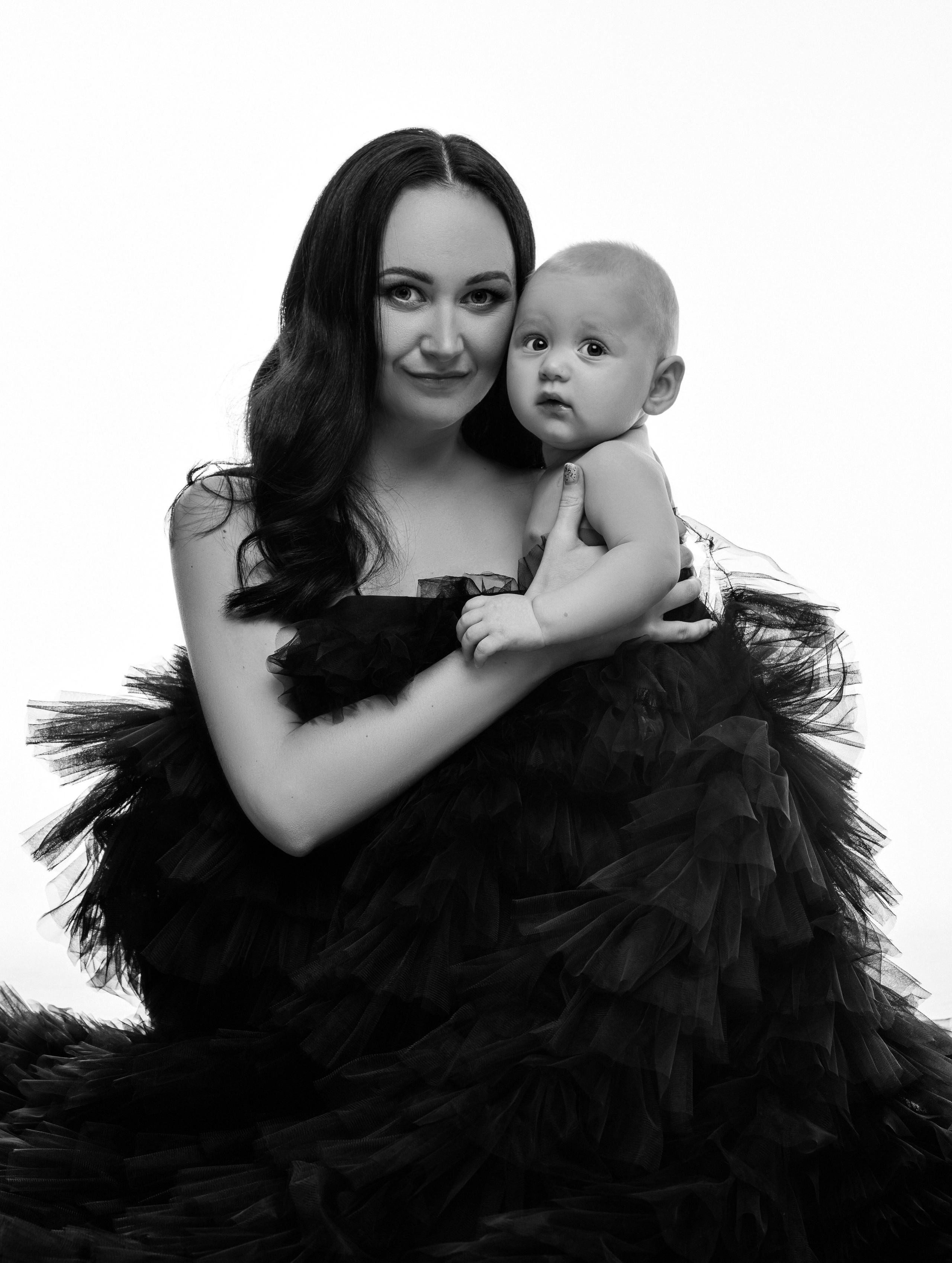 Patrisia & Patrik. Krása tehotenstva v objektíve — Maria Milosovic, tehotenská fotografka